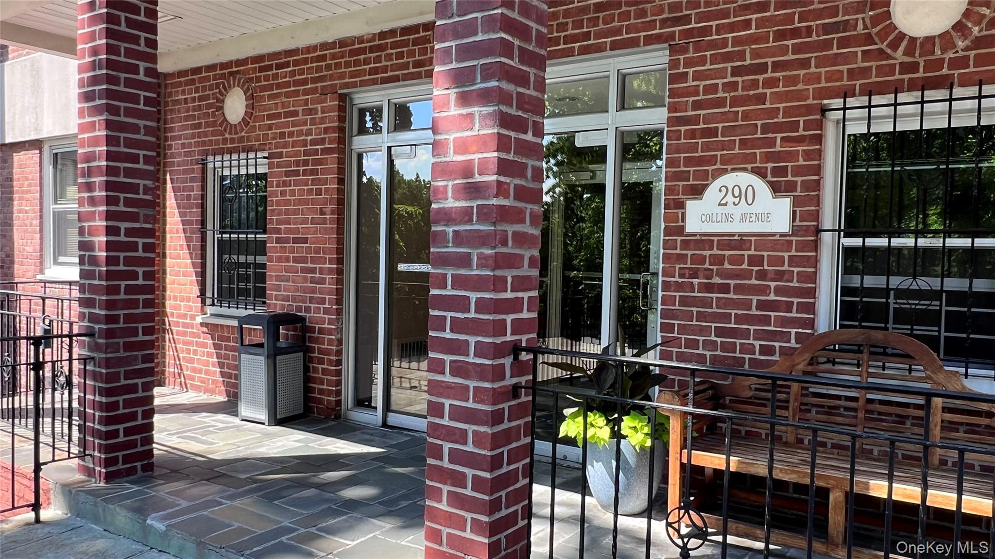 290 Collins Avenue, Unit 8E photo 7