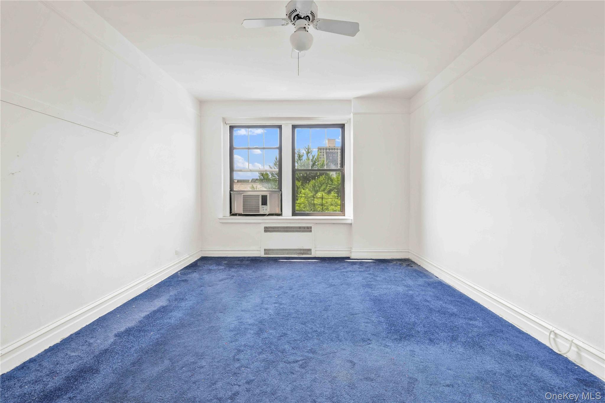 109-14 Ascan Avenue, Unit 5A photo 23