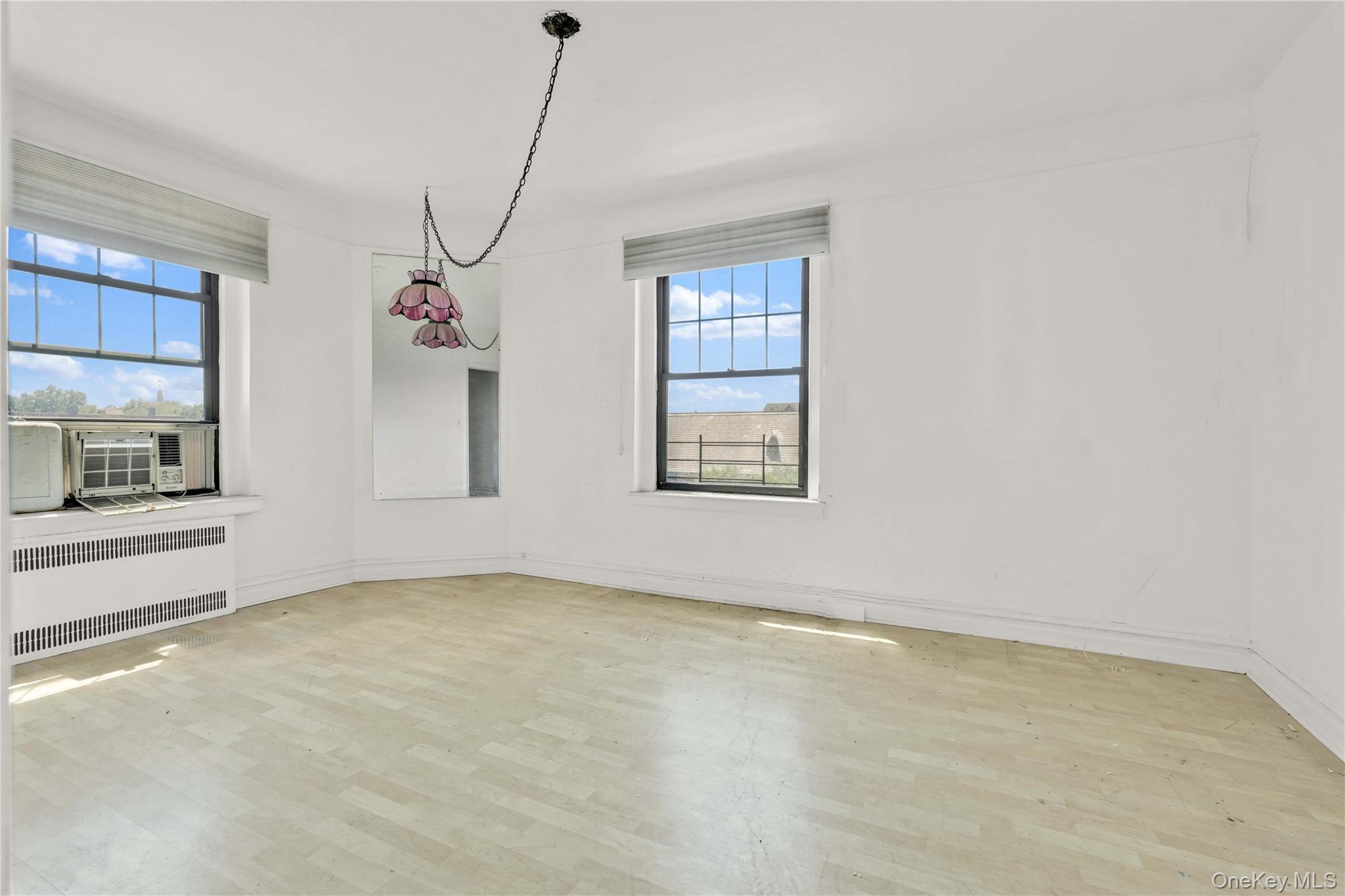 109-14 Ascan Avenue, Unit 5A photo 16
