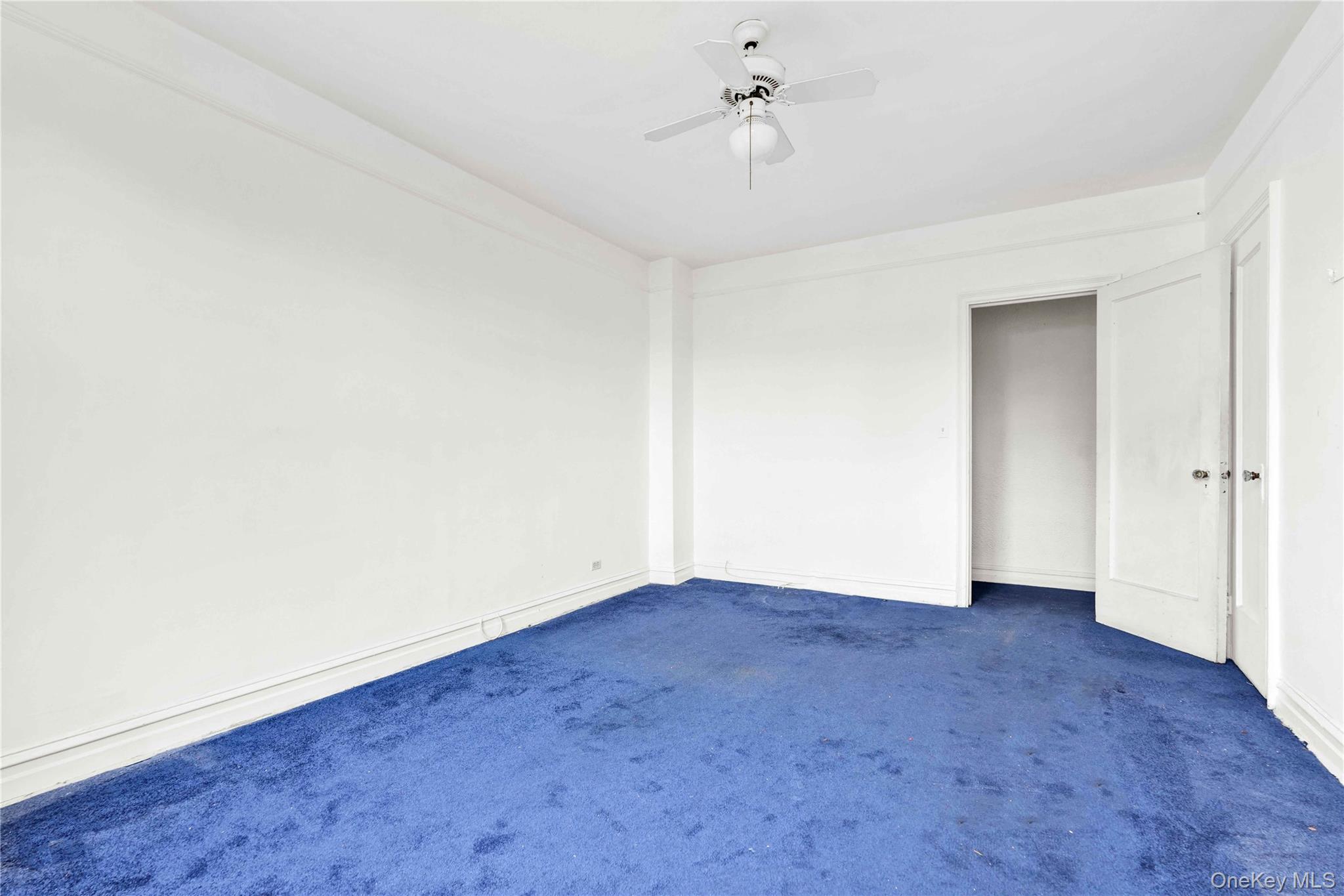 109-14 Ascan Avenue, Unit 5A photo 22