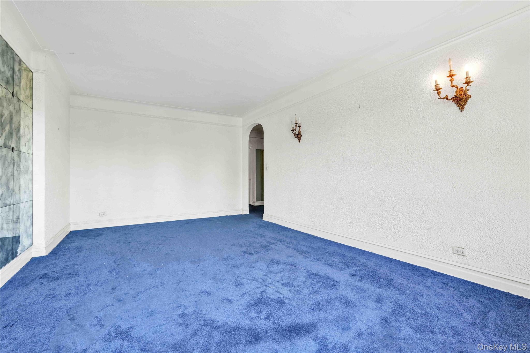 109-14 Ascan Avenue, Unit 5A photo 10