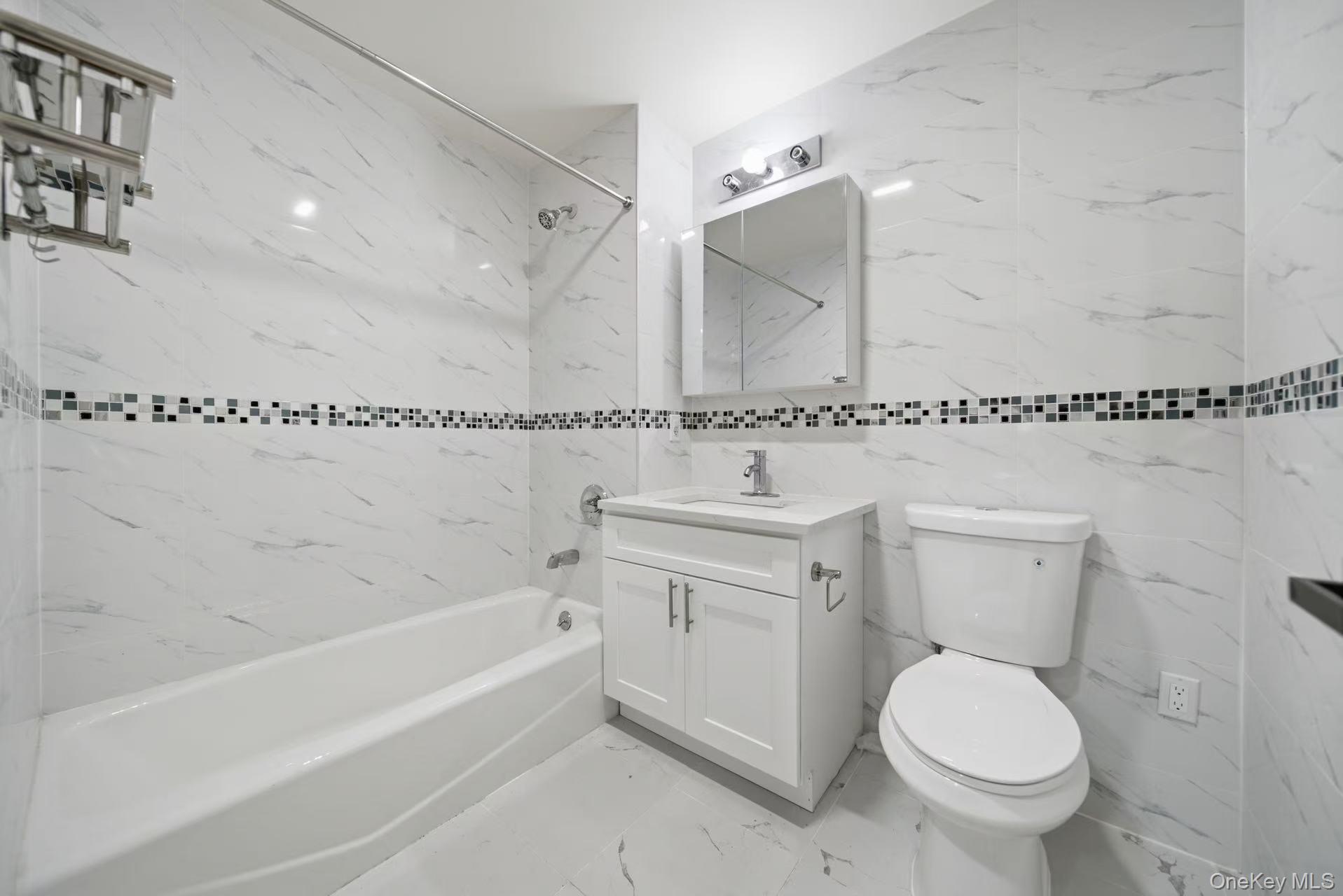 141-15 Cherry Avenue, Unit 3C photo 10