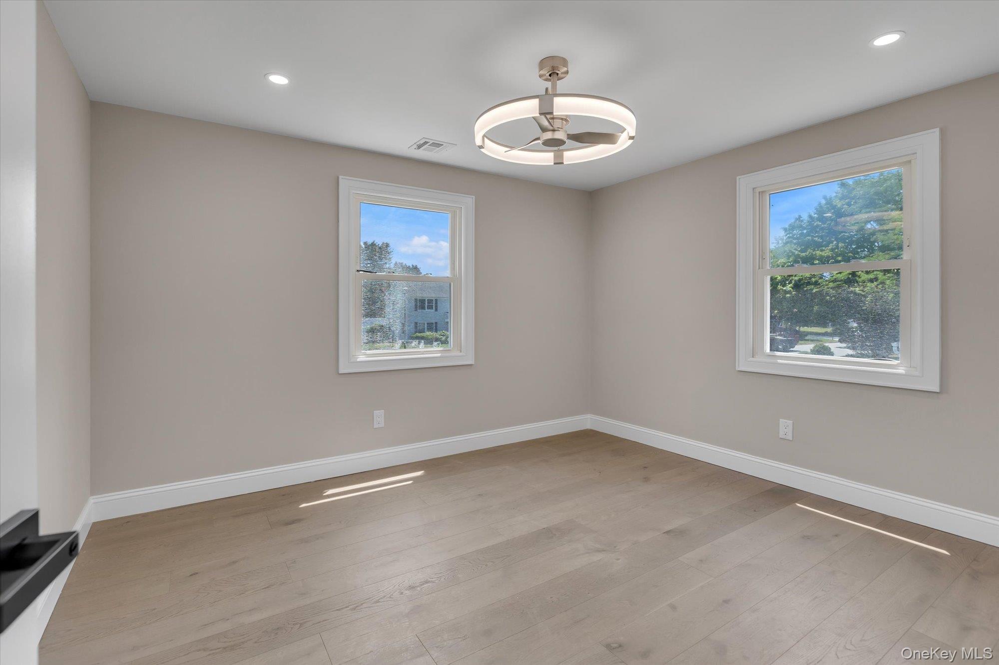 26 Malvern Lane – For Sale photo 21