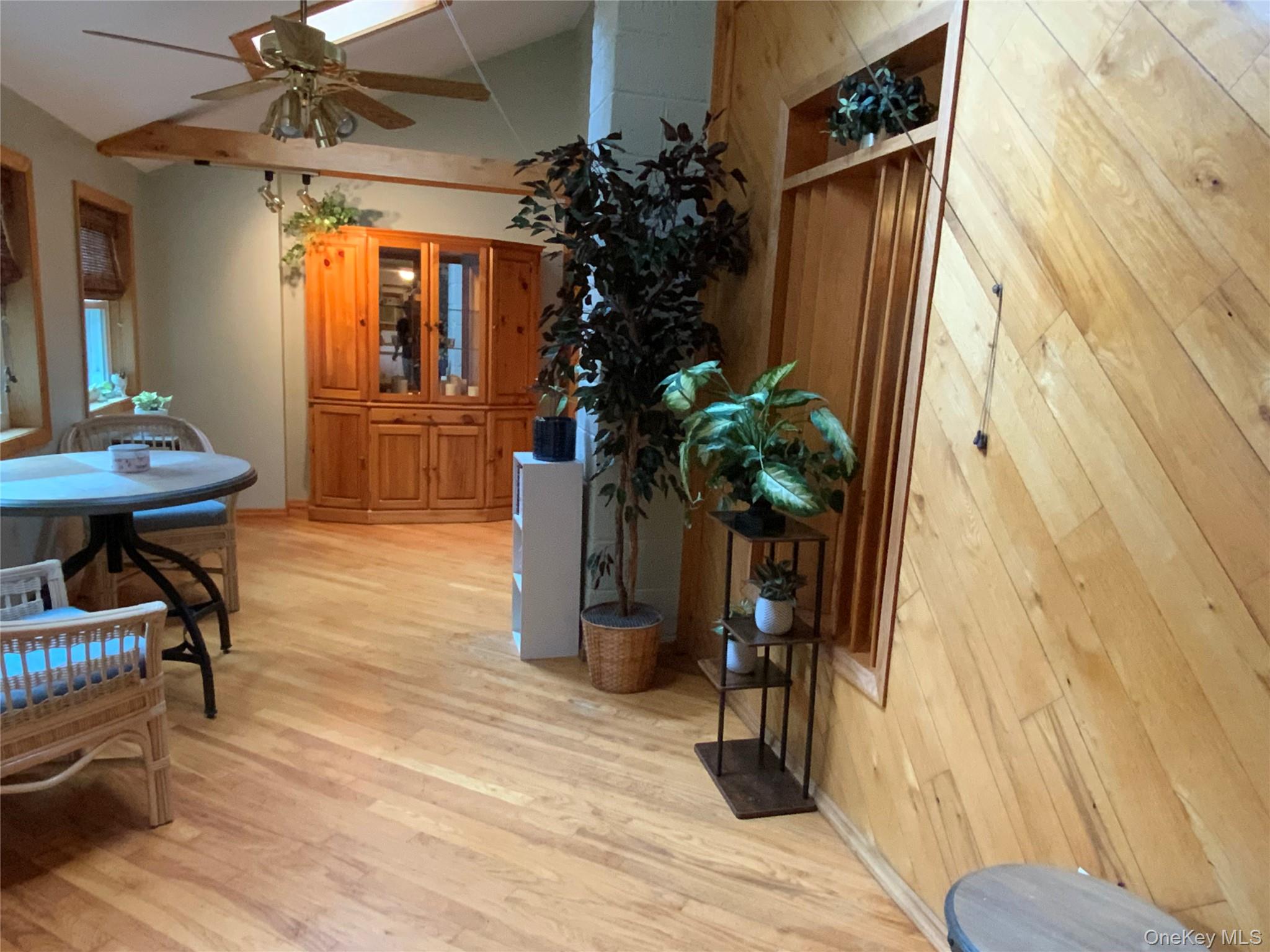 17 Dock – For Sale photo 2