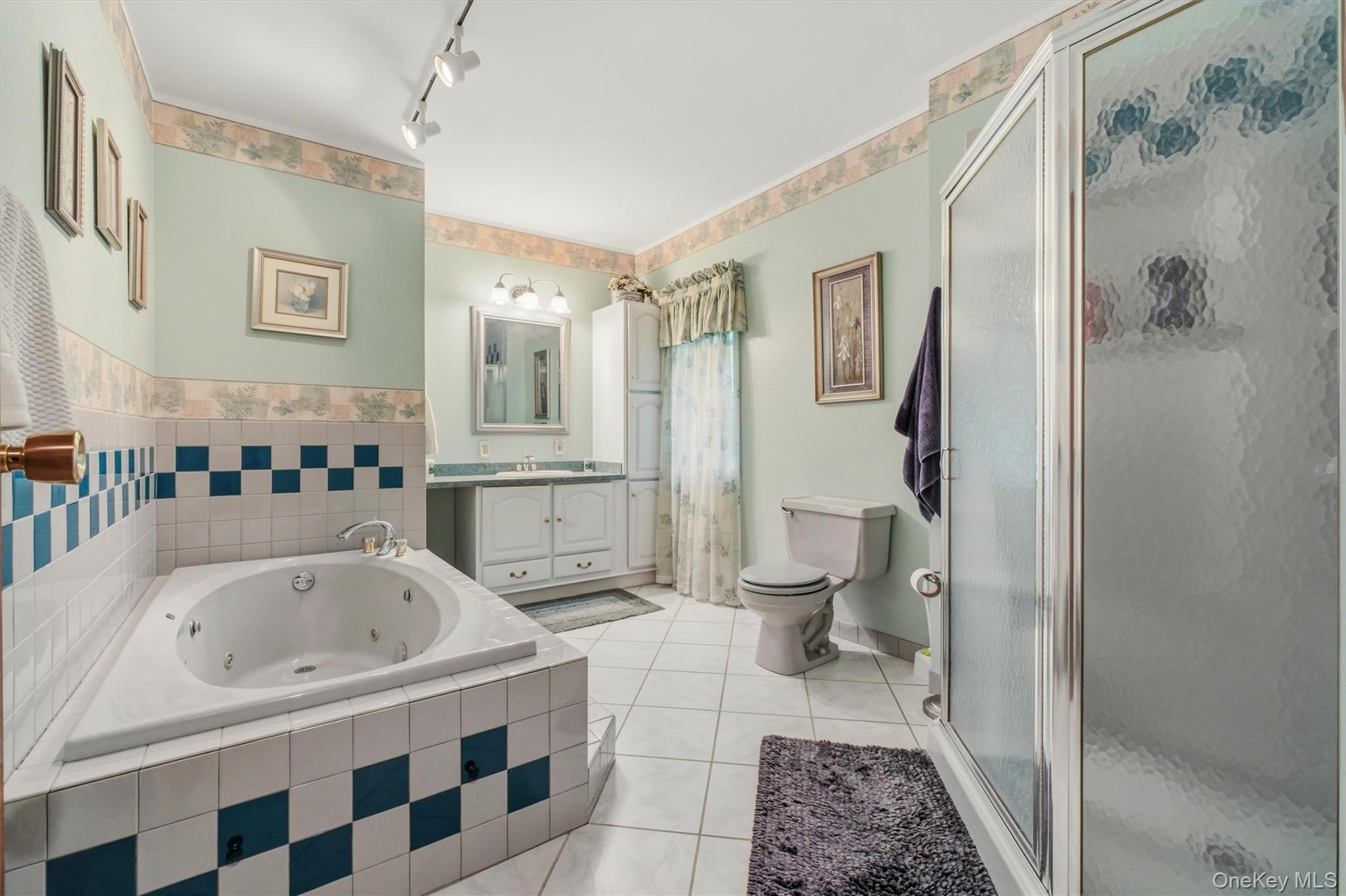 17 Dock – For Sale photo 12