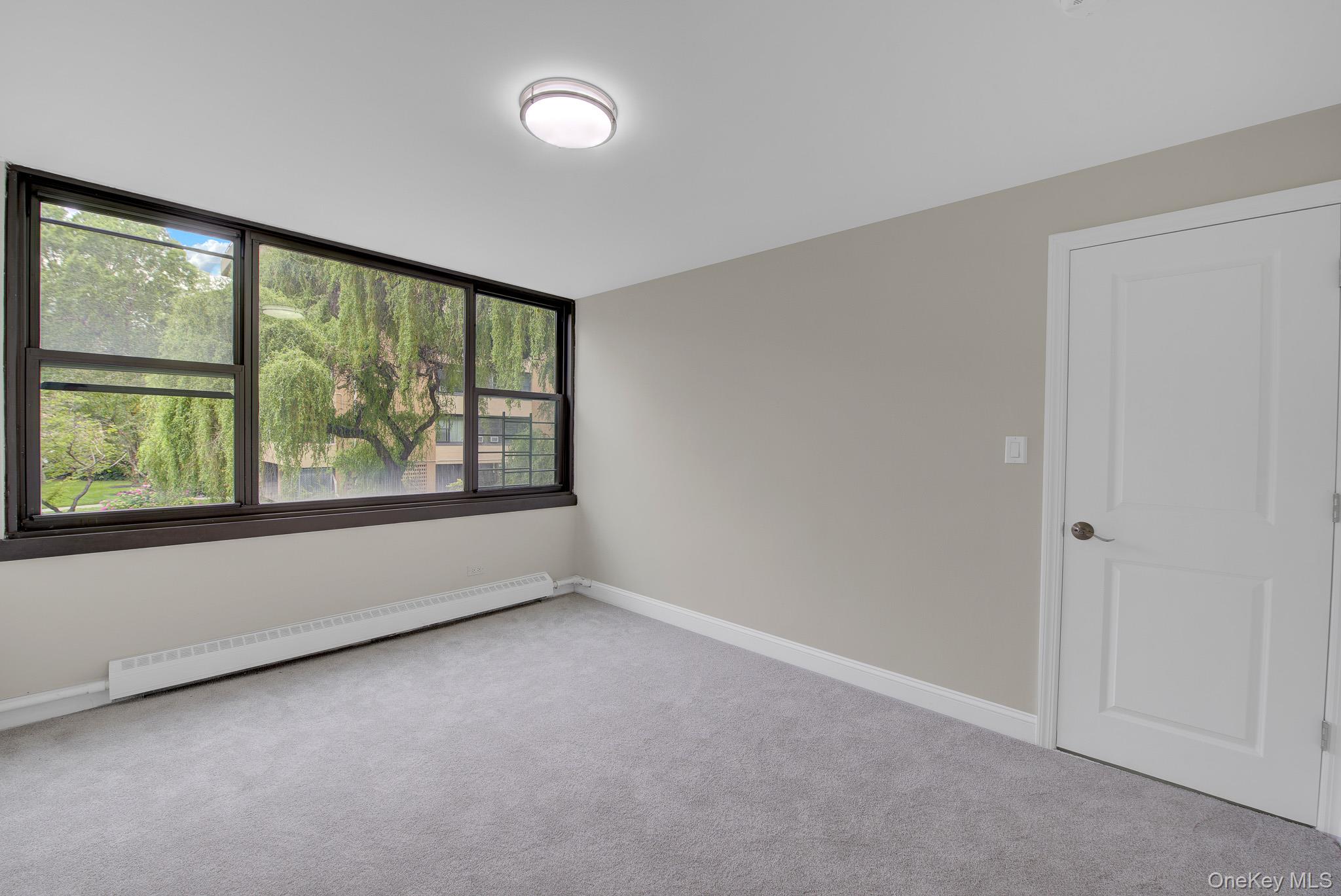 166-10 Powells Cove Boulevard, Unit 2C photo 17