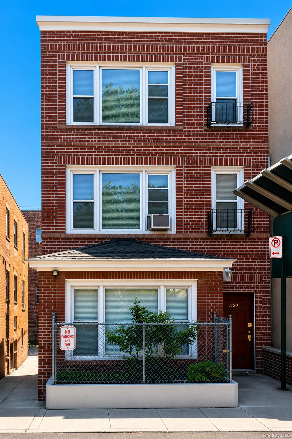 1120 Anderson Avenue – For Sale