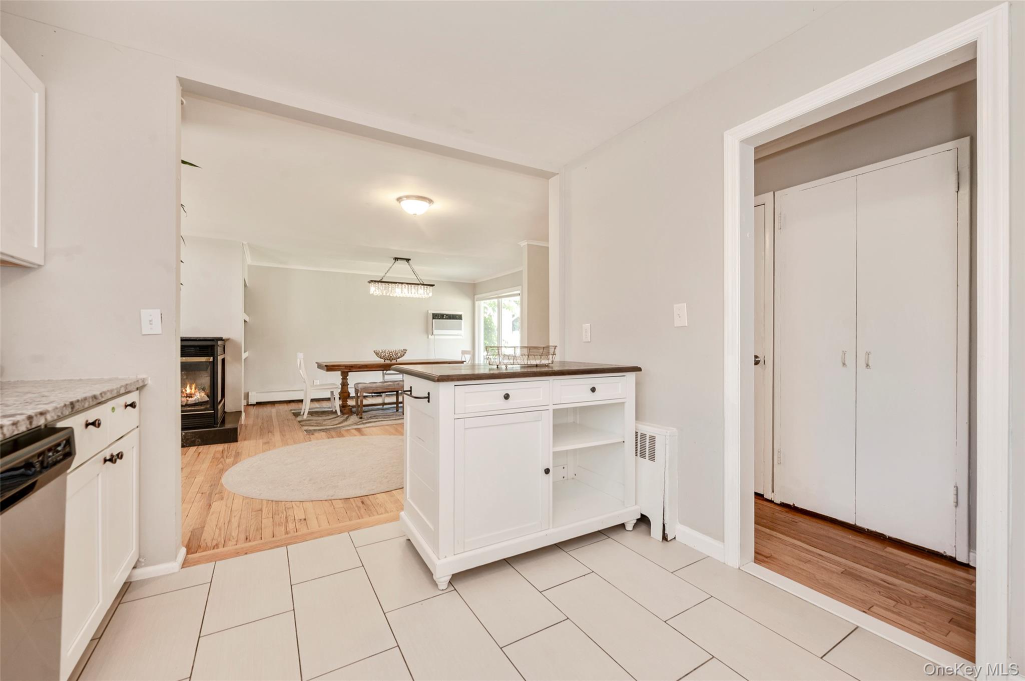 3251 Neptune Avenue – For Sale photo 11
