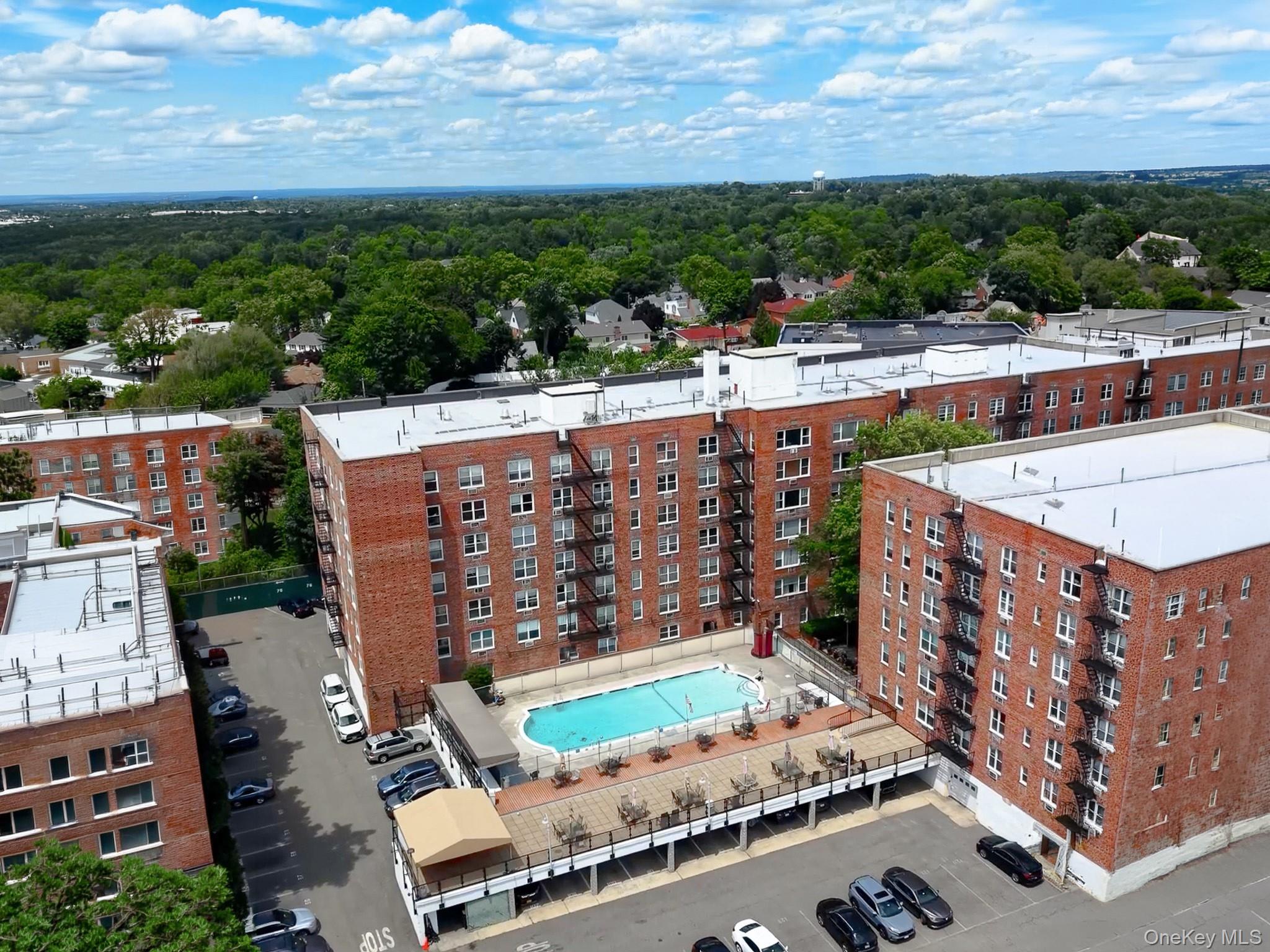 54-40 Little Neck Parkway, Unit #4F photo 14