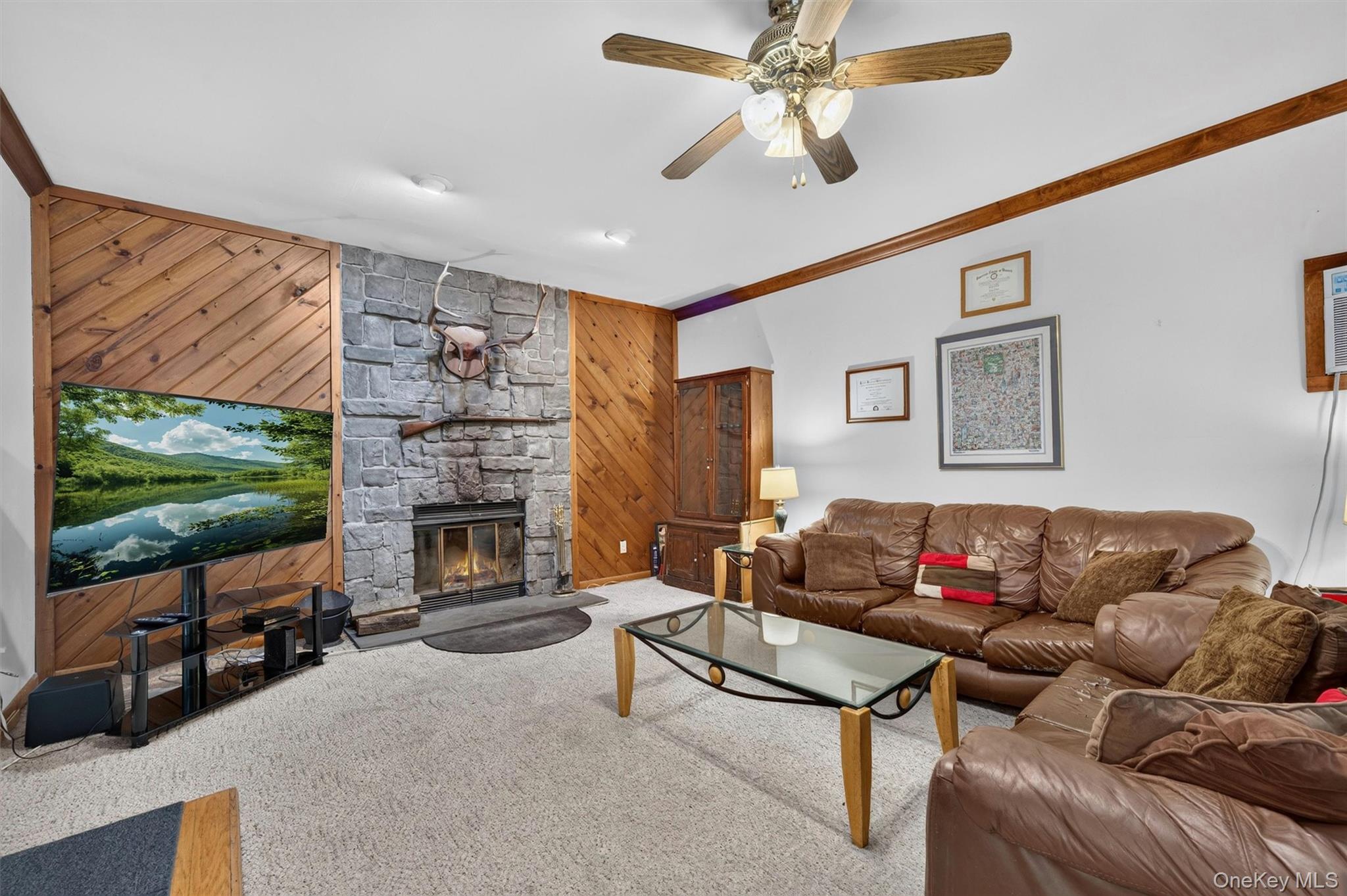1 Tenny Lane – For Sale photo 8