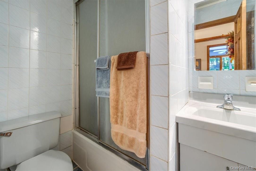 1 Tenny Lane – For Sale photo 33
