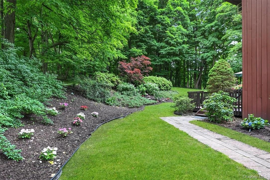 1 Tenny Lane – For Sale photo 35