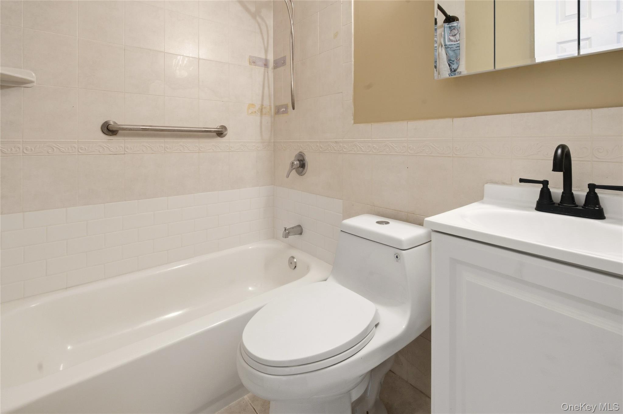 34 MARKWOOD Lane – For Rent photo 12
