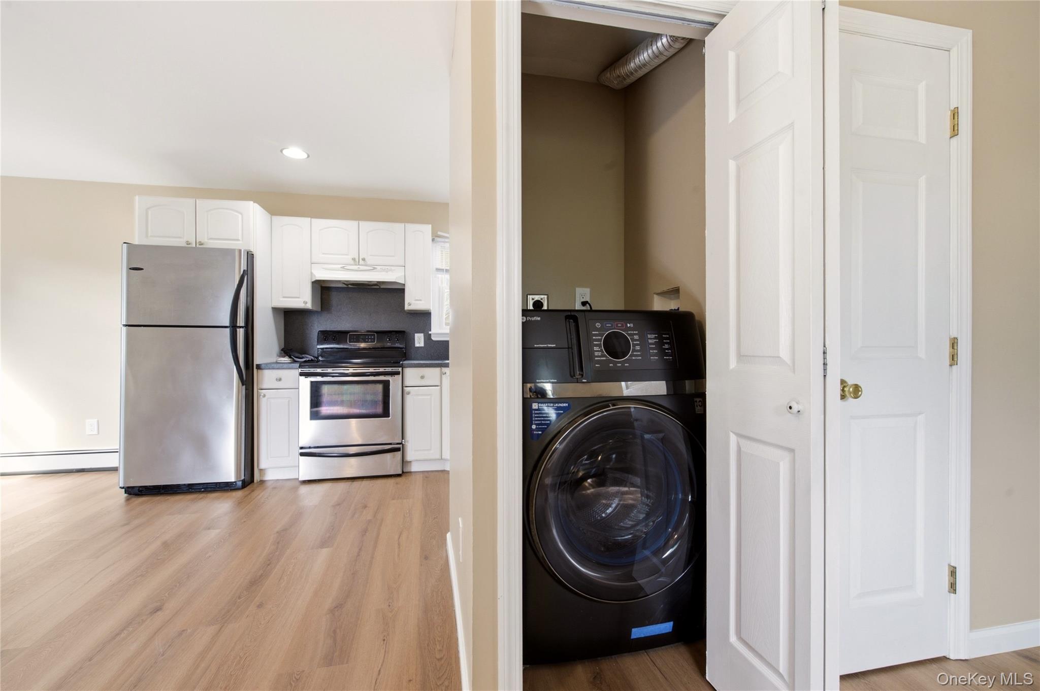34 MARKWOOD Lane – For Rent photo 20