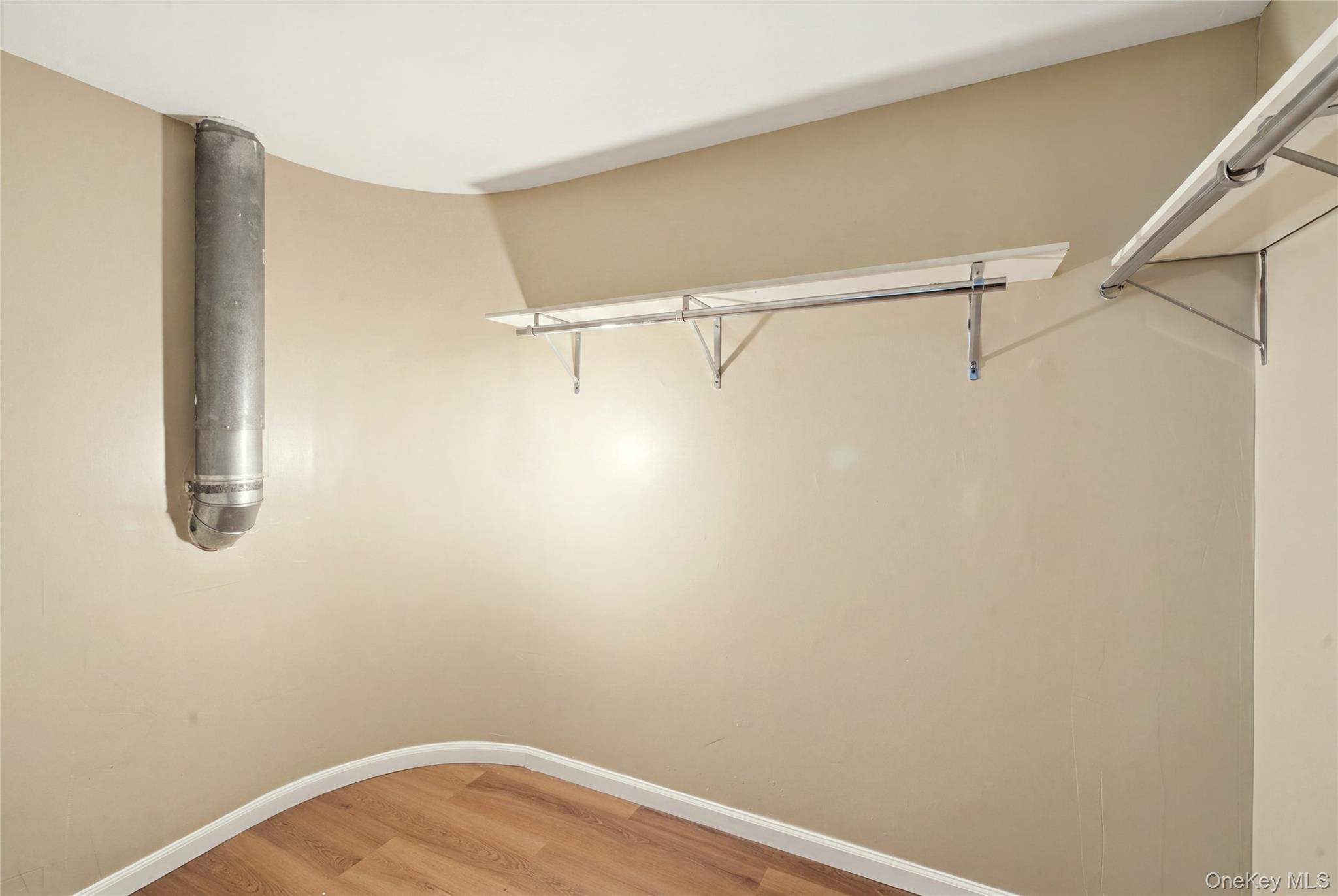 34 MARKWOOD Lane – For Rent photo 22