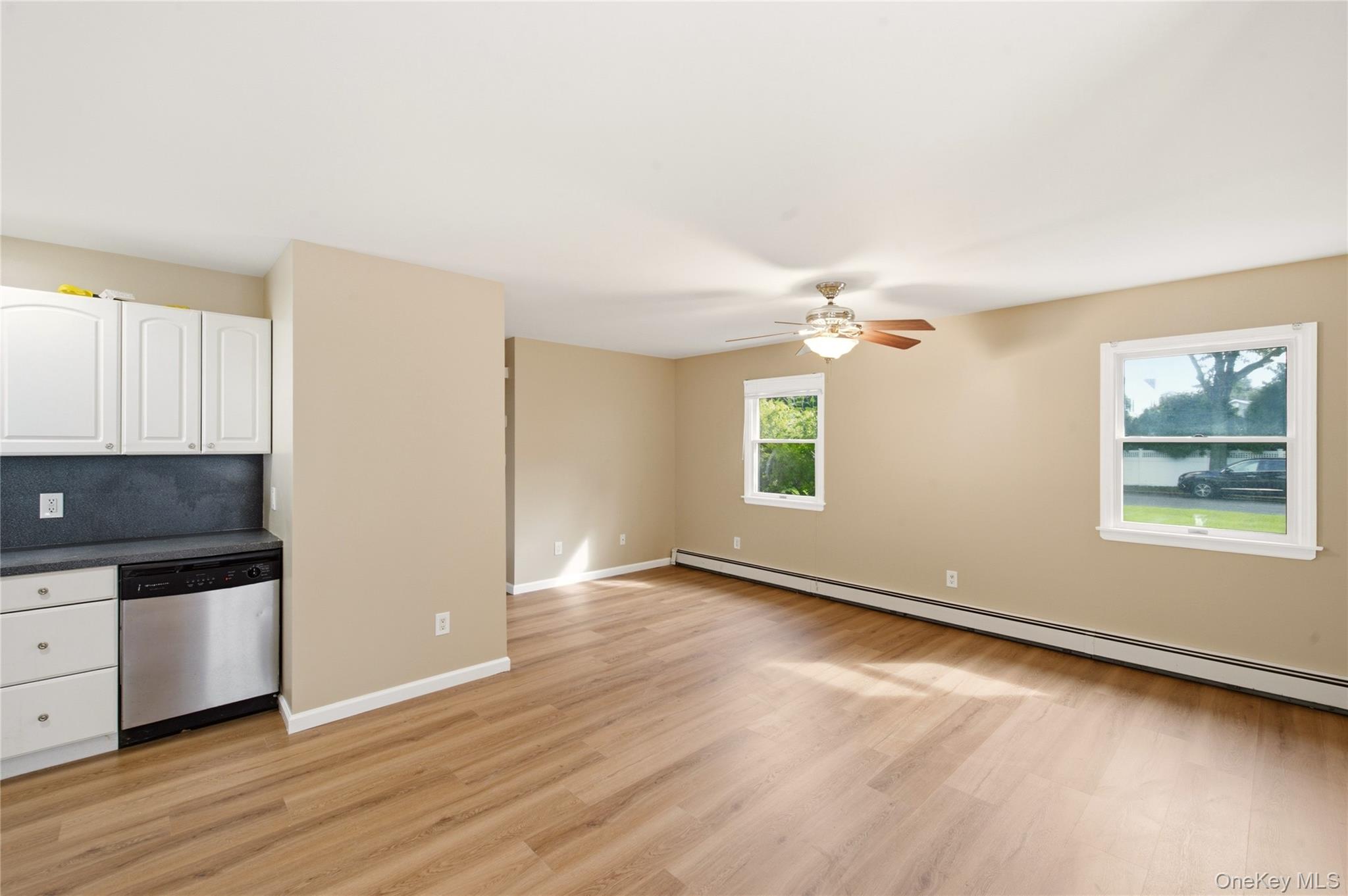 34 MARKWOOD Lane – For Rent photo 3