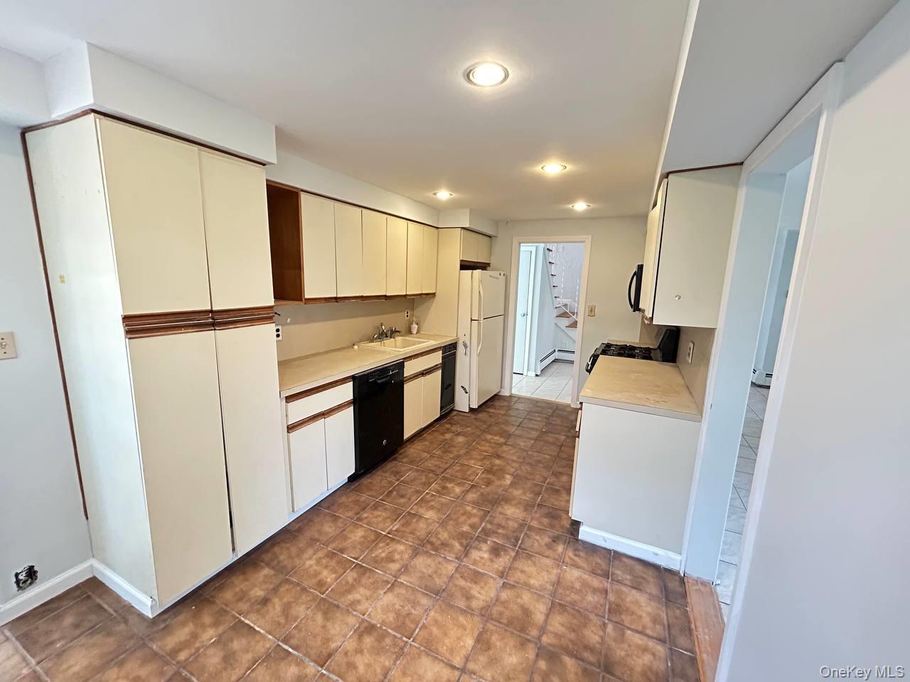 3320 Frederick Street – For Sale photo 12