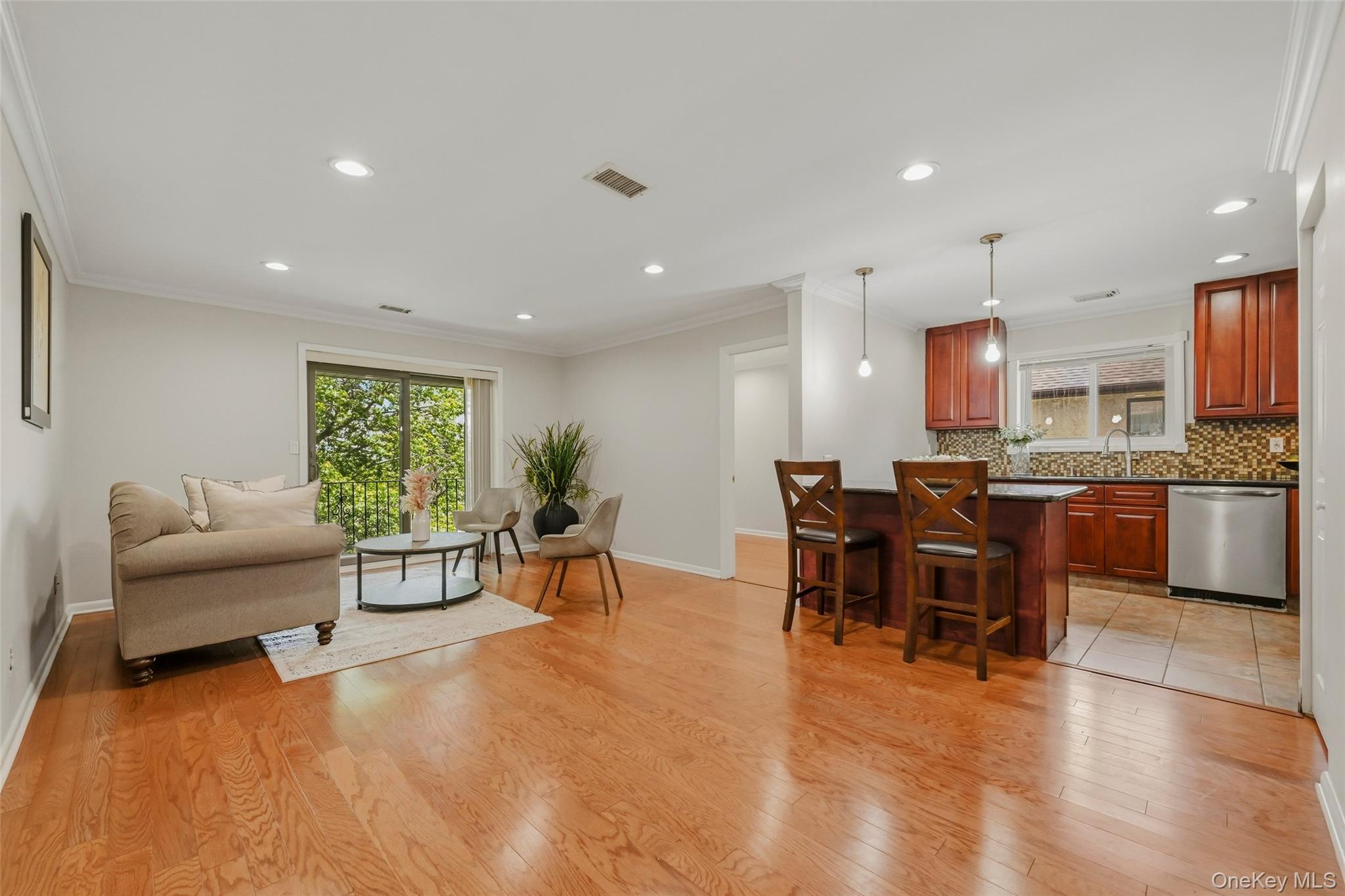 72 Omni Parc Drive – For Sale photo 3