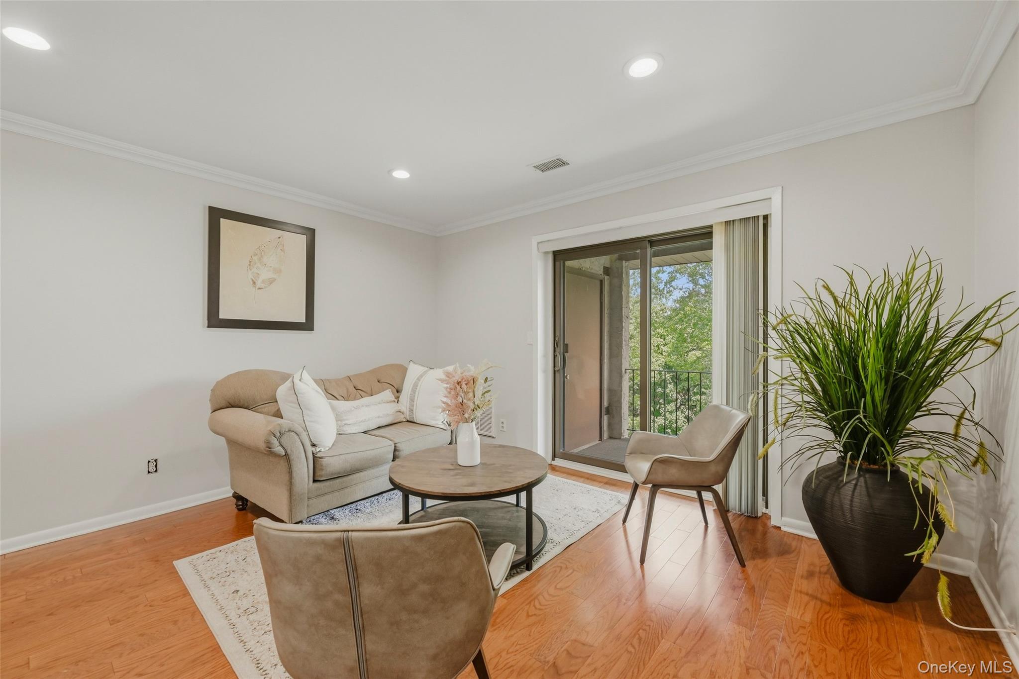 72 Omni Parc Drive – For Sale photo 6