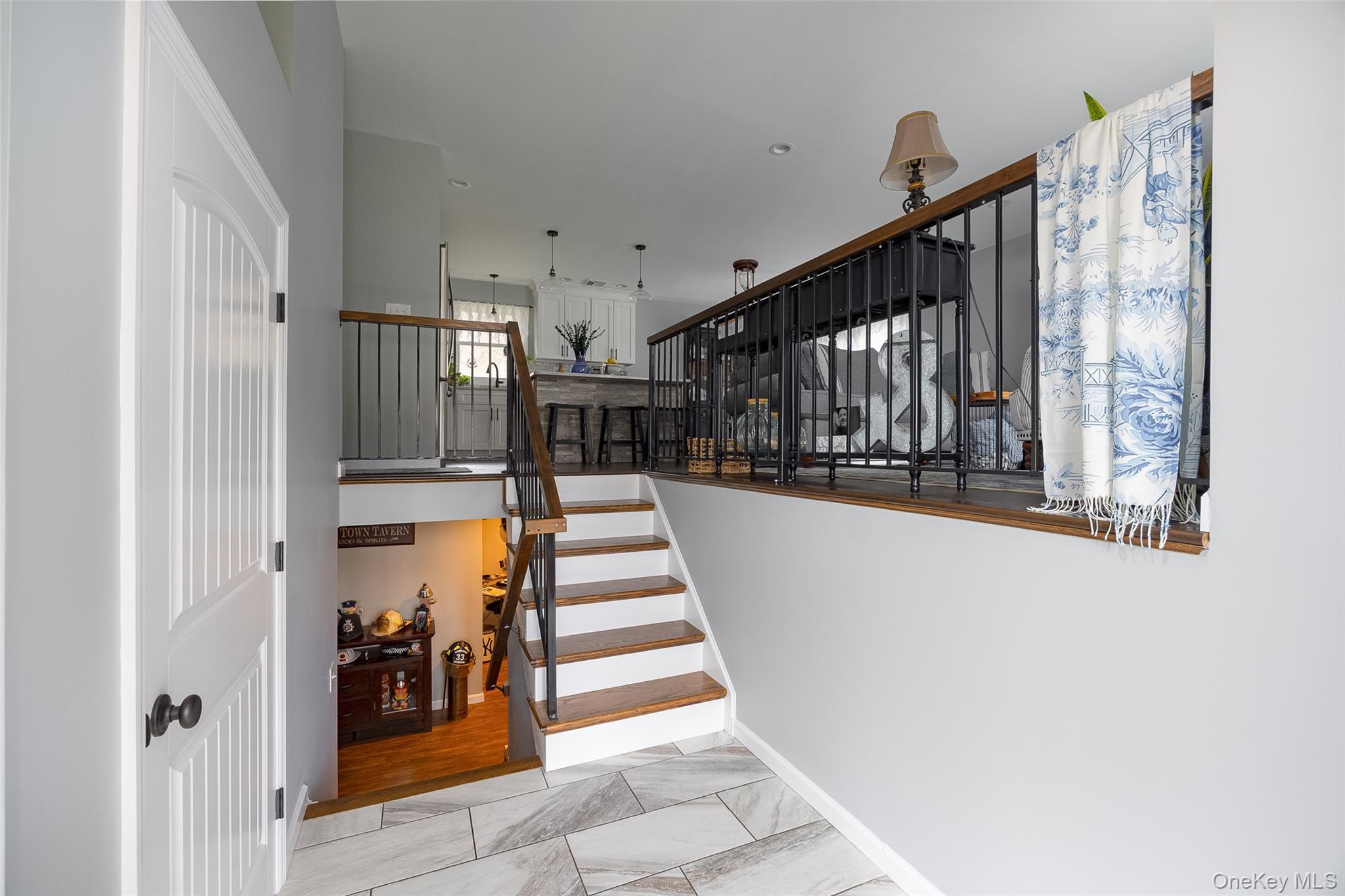 8 Willow Road – For Sale photo 5