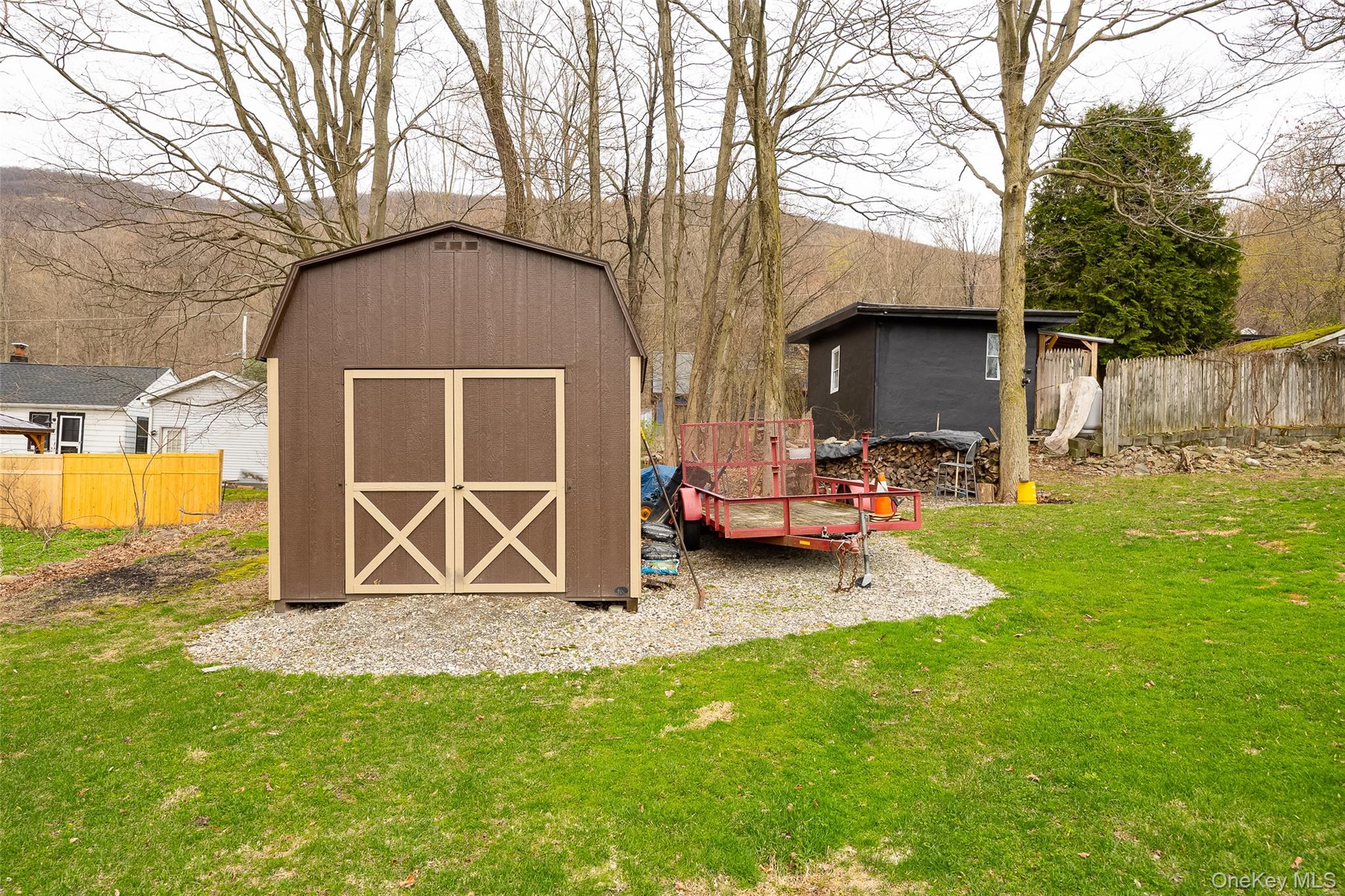 8 Willow Road – For Sale photo 29