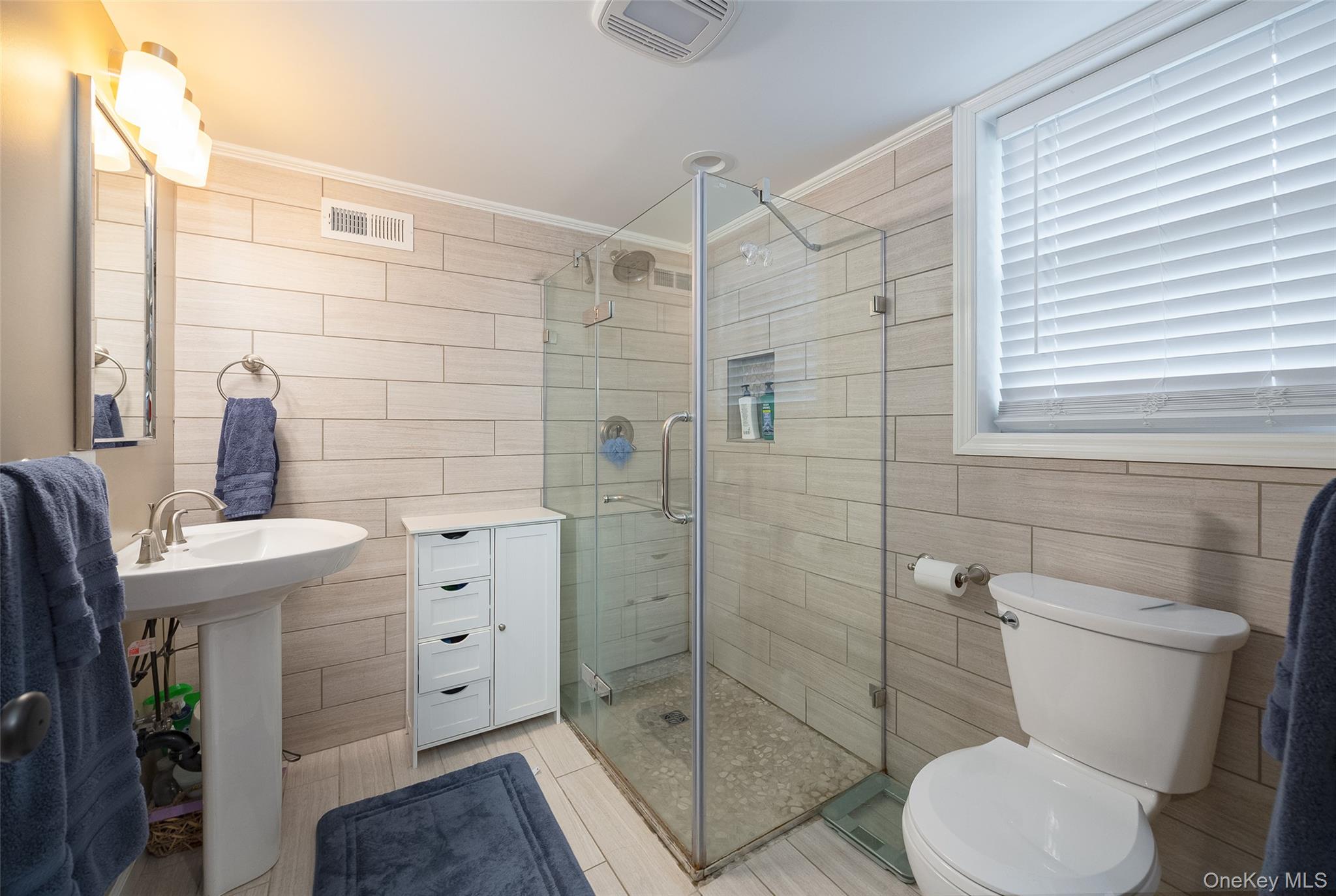 8 Willow Road – For Sale photo 21