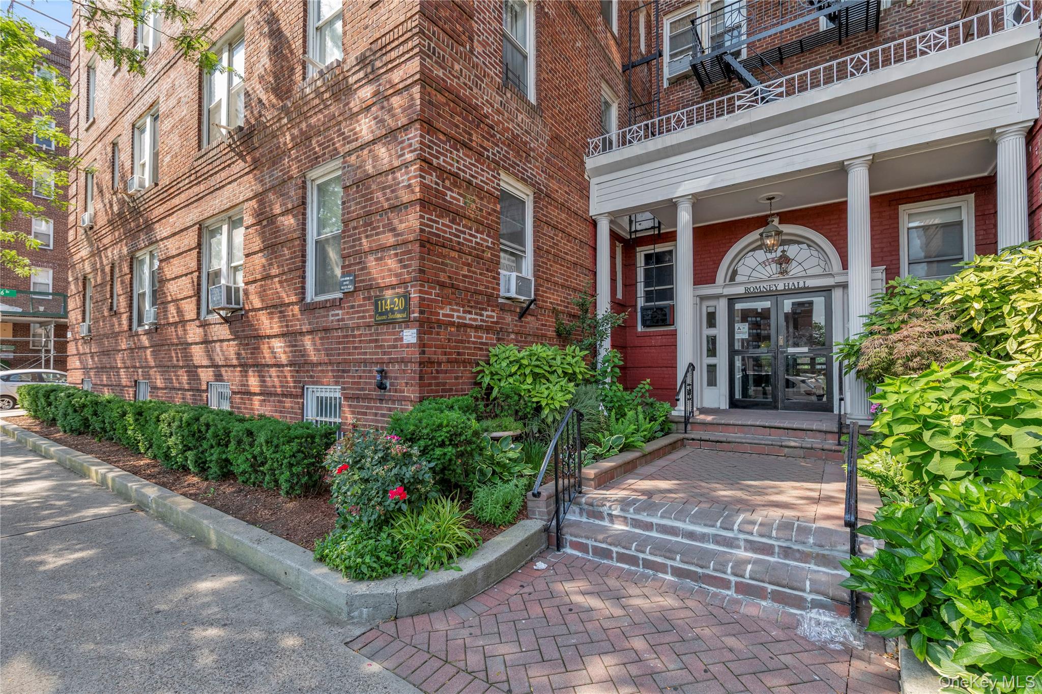 114-20 Queens Boulevard, Unit E9