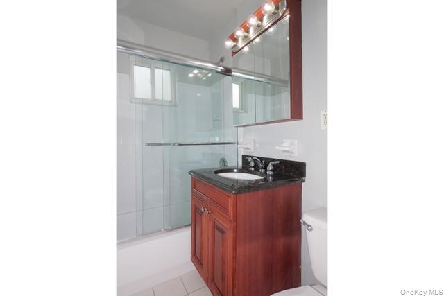 550 New Highway, Unit 1-2B photo 9
