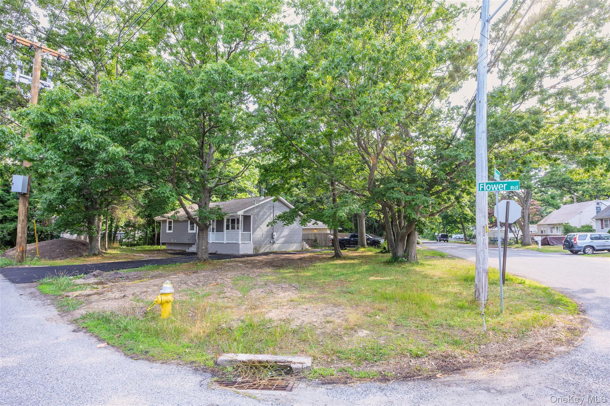 84 Flower Road – For Sale photo 9