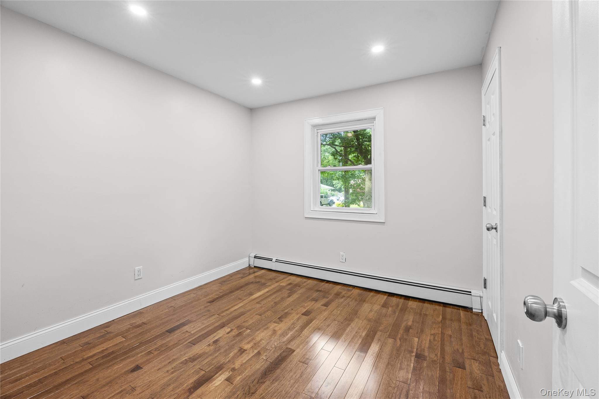 84 Flower Road – For Sale photo 22
