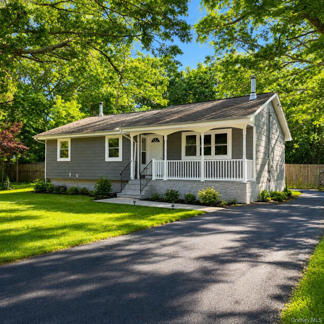 84 Flower Road – For Sale