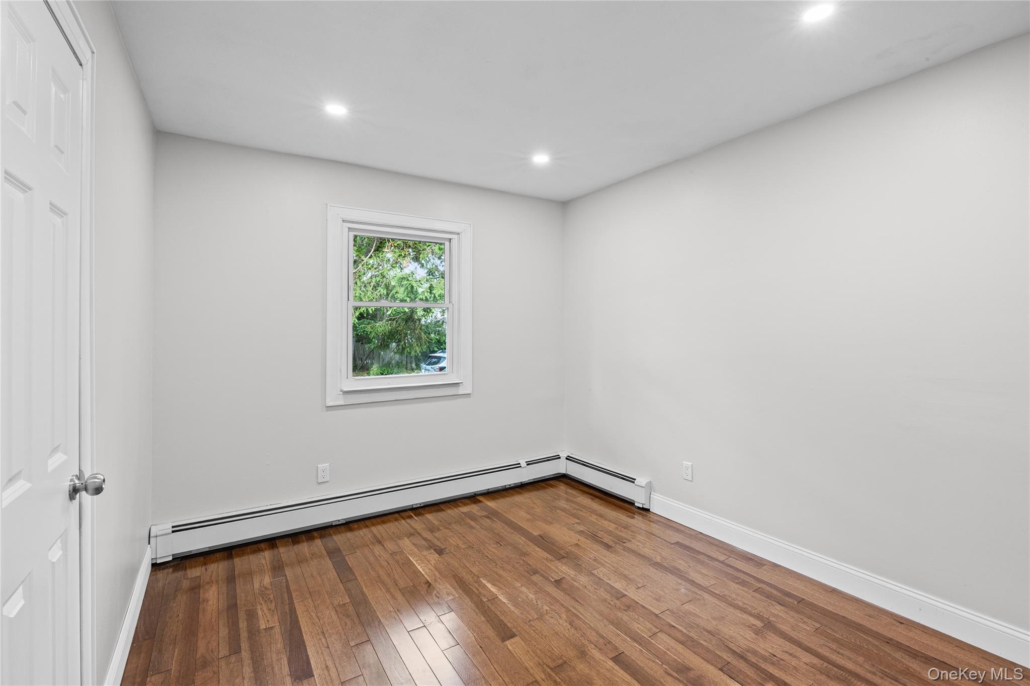 84 Flower Road – For Sale photo 24