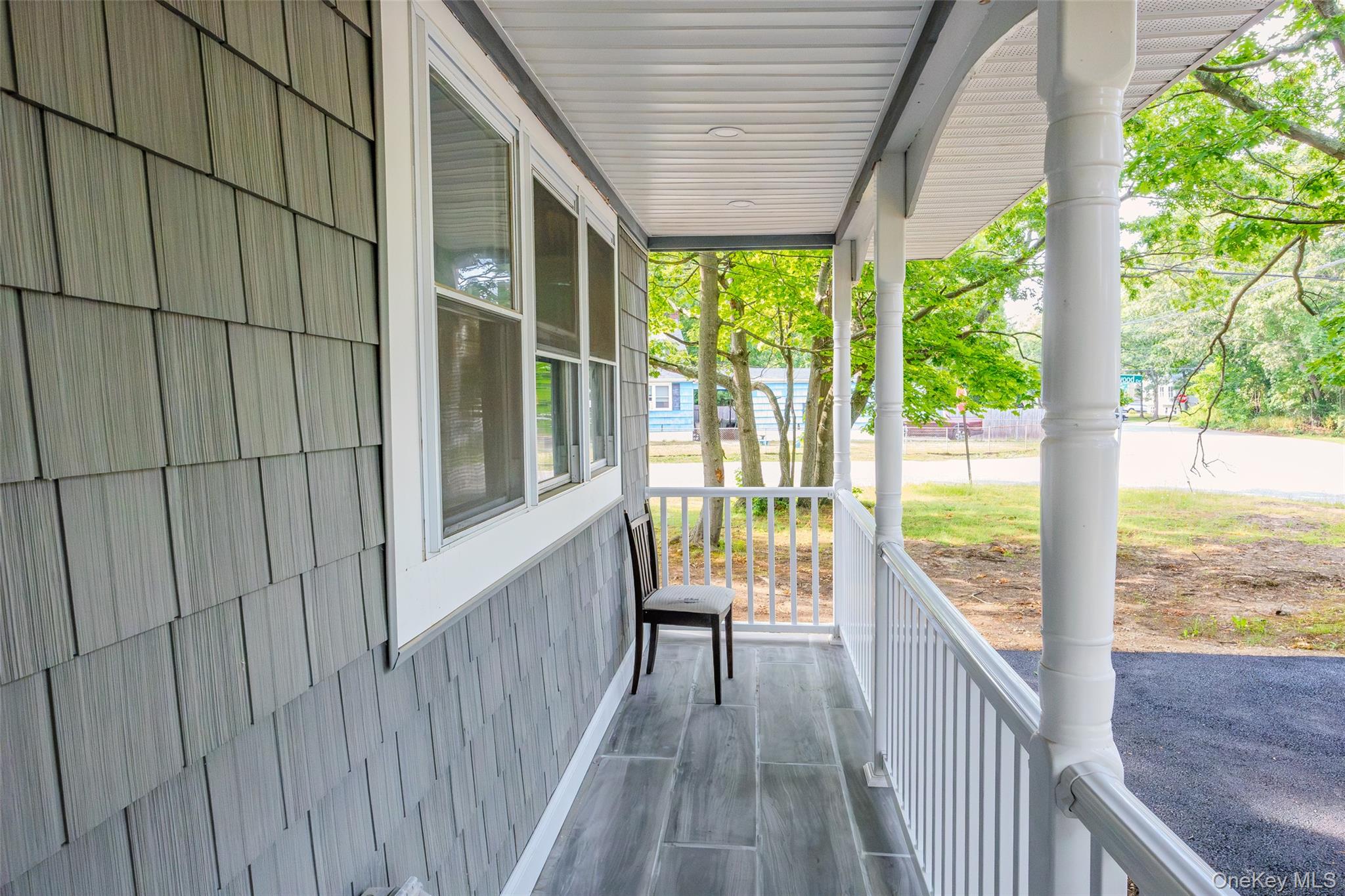 84 Flower Road – For Sale photo 6