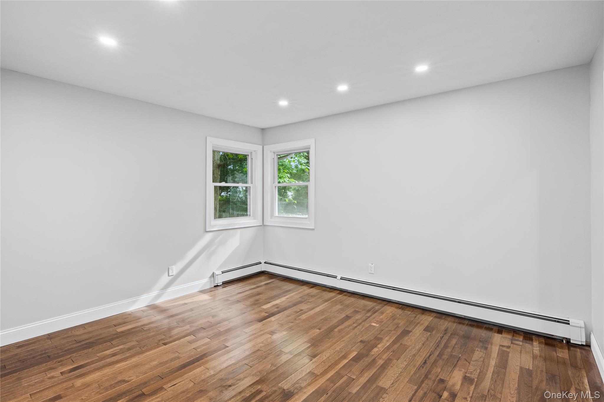 84 Flower Road – For Sale photo 27