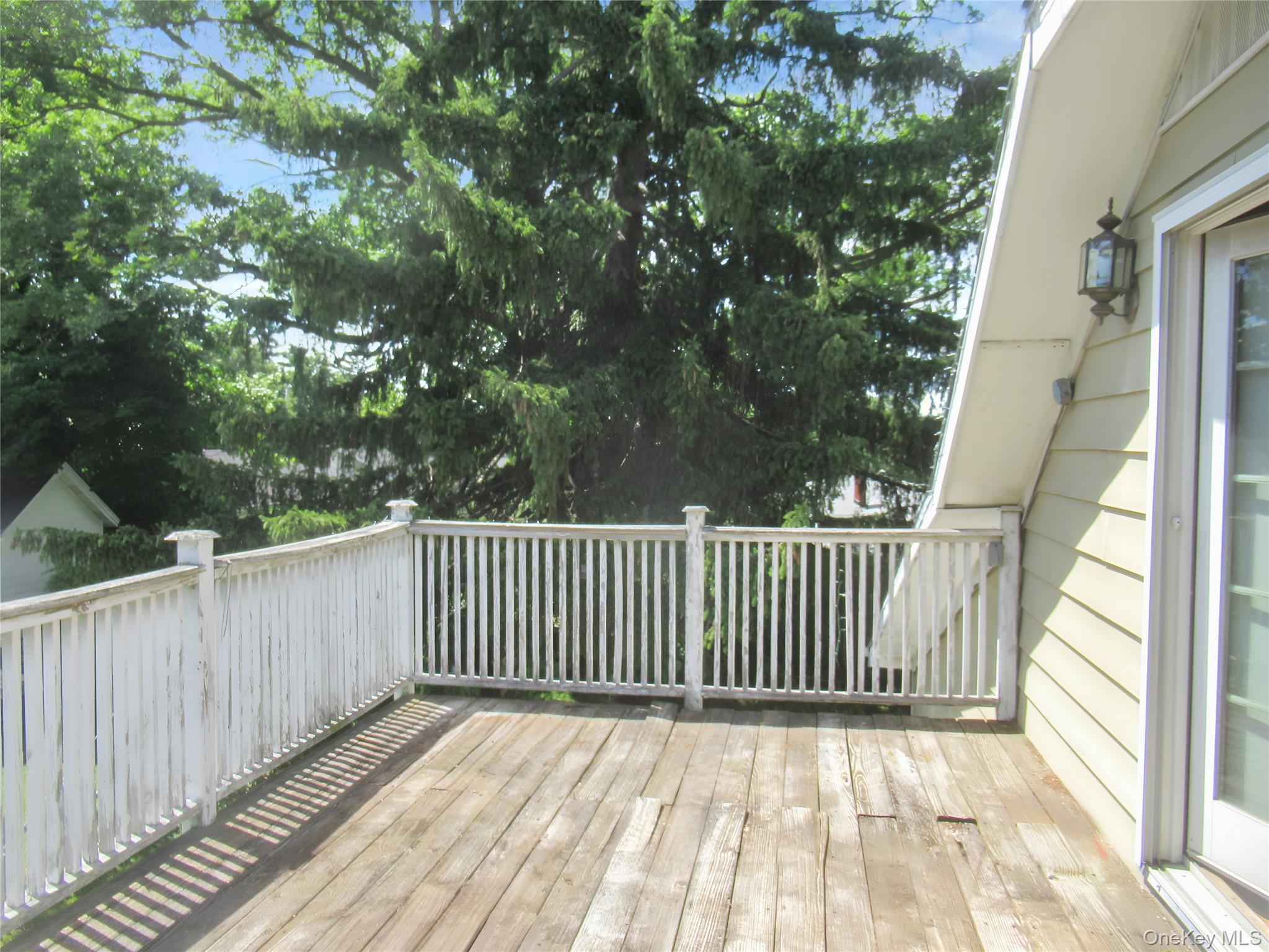 2 Academy Avenue – For Sale photo 8