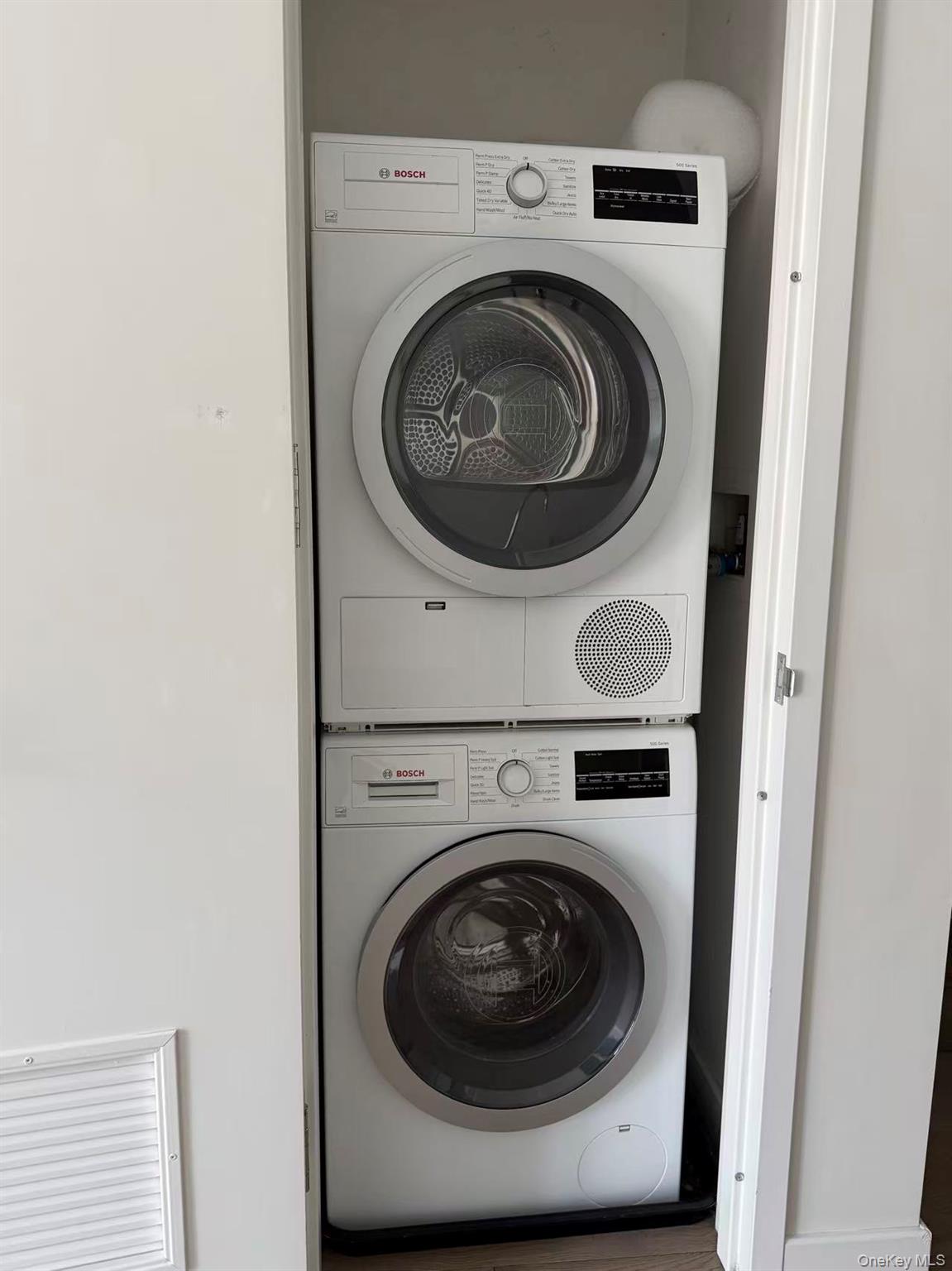 505 W 43rd Street, Unit 6L photo 9