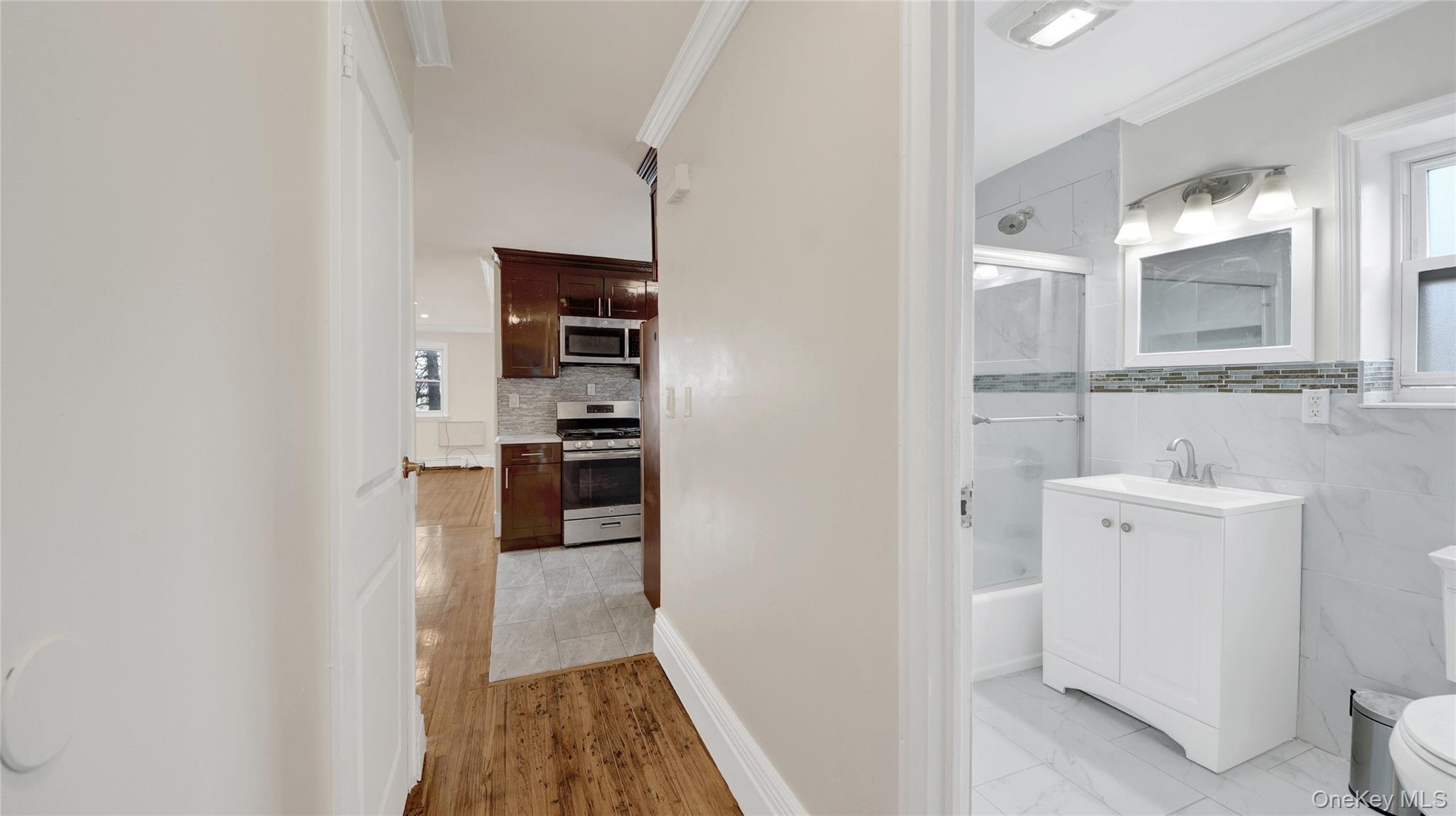 4392 Carpenter apt #2 Avenue – For Rent photo 13