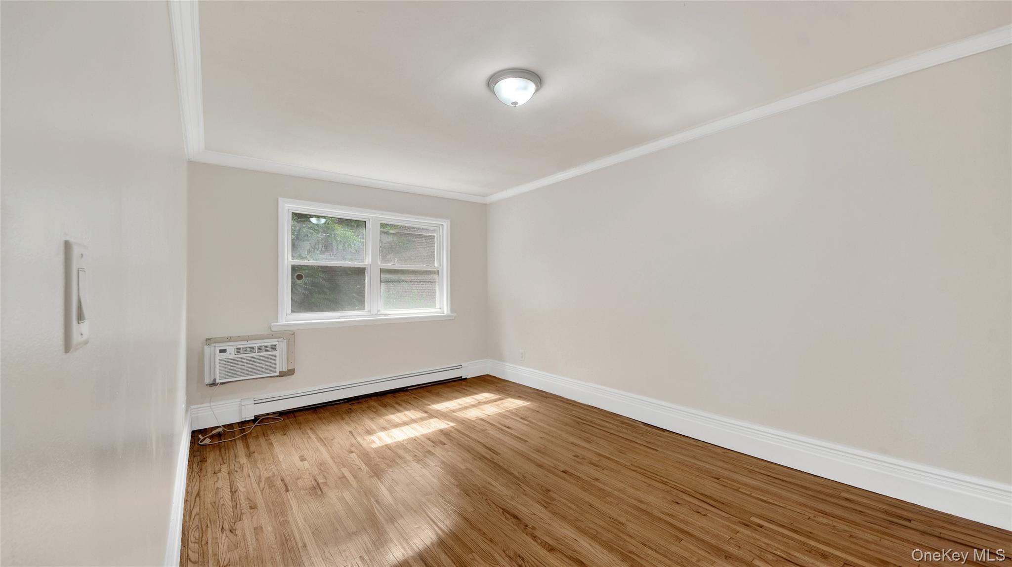 4392 Carpenter apt #2 Avenue – For Rent photo 19