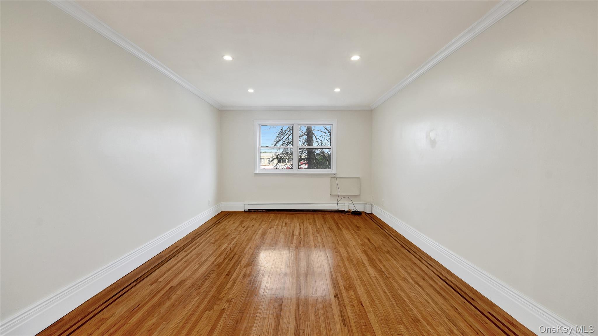 4392 Carpenter apt #2 Avenue – For Rent photo 6