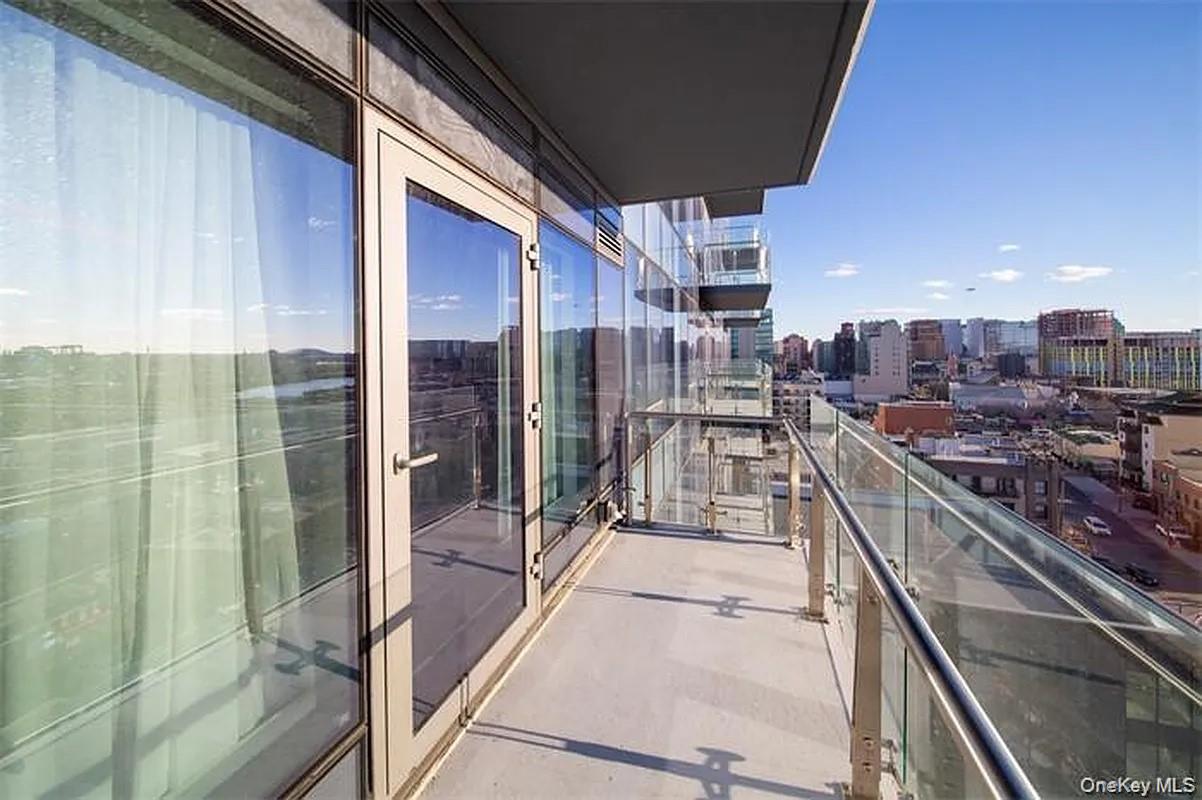 3371 Prince Street, Unit 8C photo 6