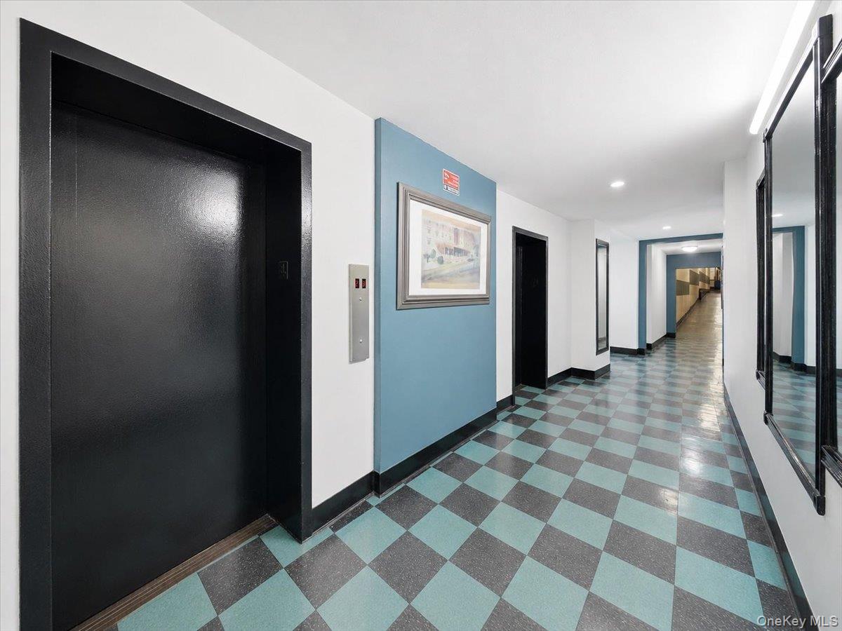 2630 Kingsbridge Terrace, Unit 3A photo 15