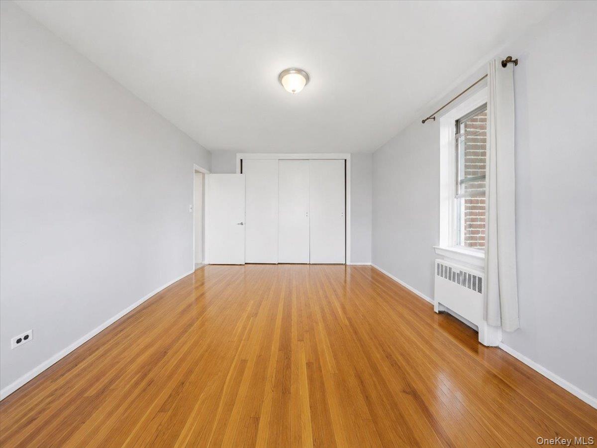 2630 Kingsbridge Terrace, Unit 3A photo 11