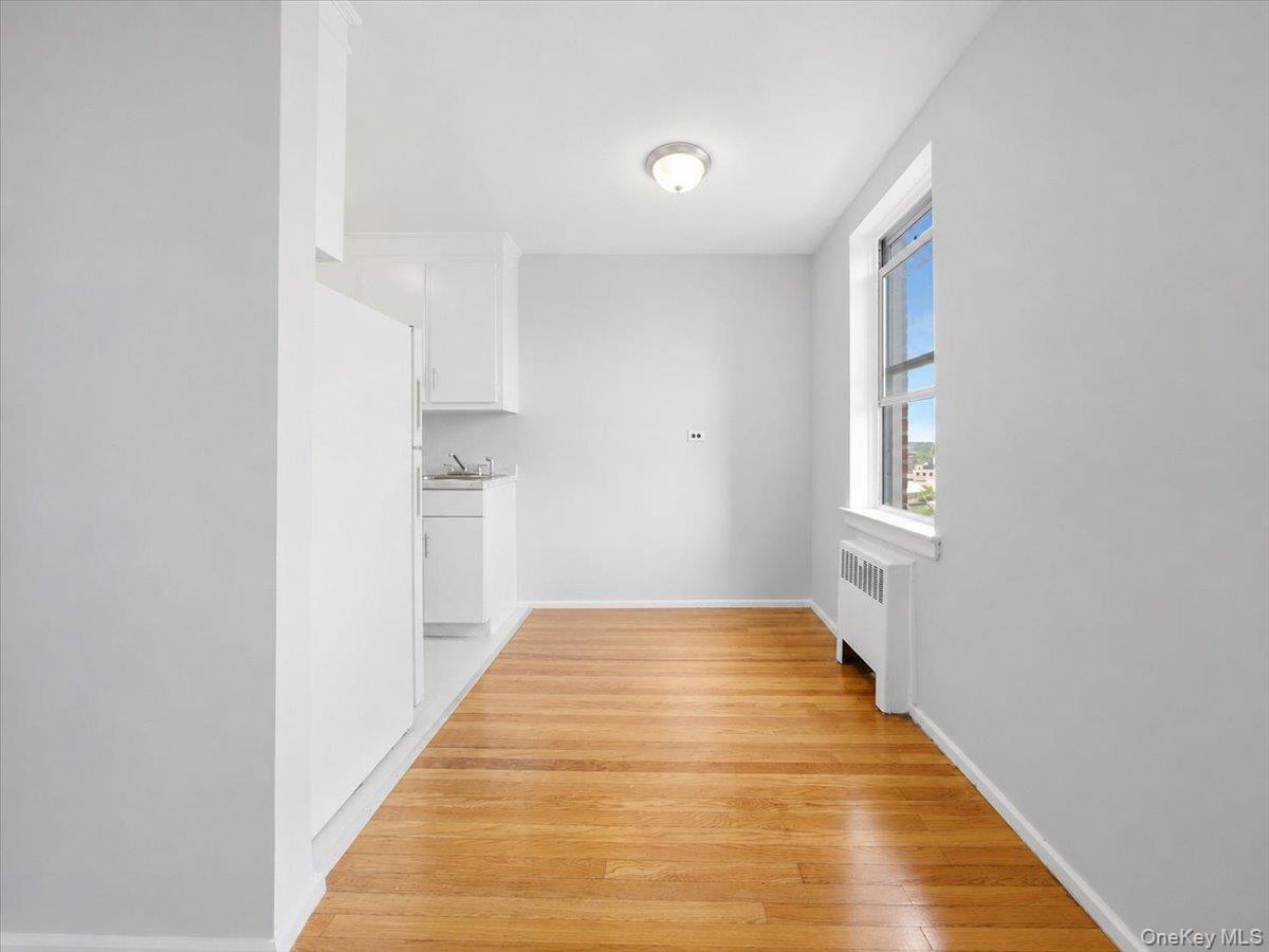 2630 Kingsbridge Terrace, Unit 3A photo 7