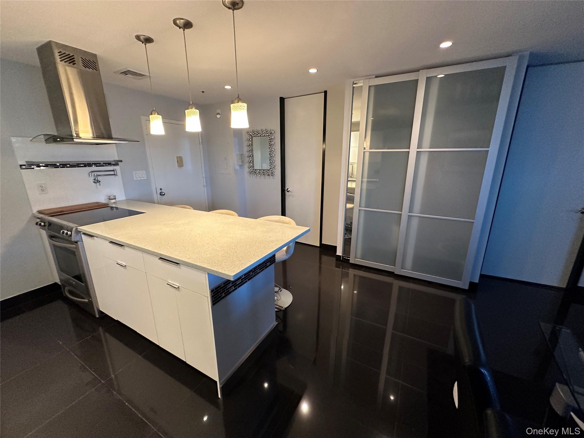 360 Shore Road, Unit 2G photo 2