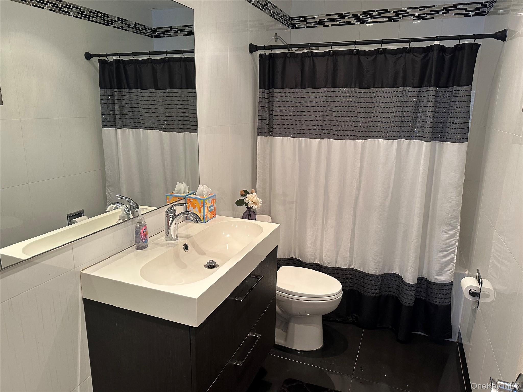 360 Shore Road, Unit 2G photo 10