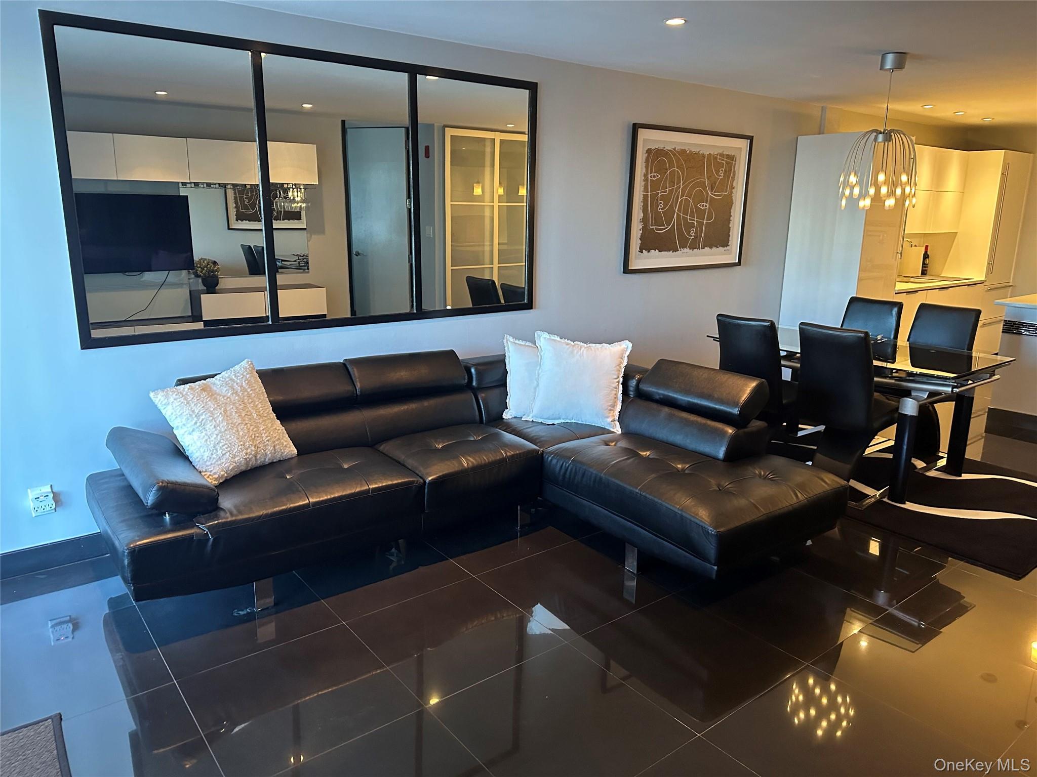 360 Shore Road, Unit 2G photo 6