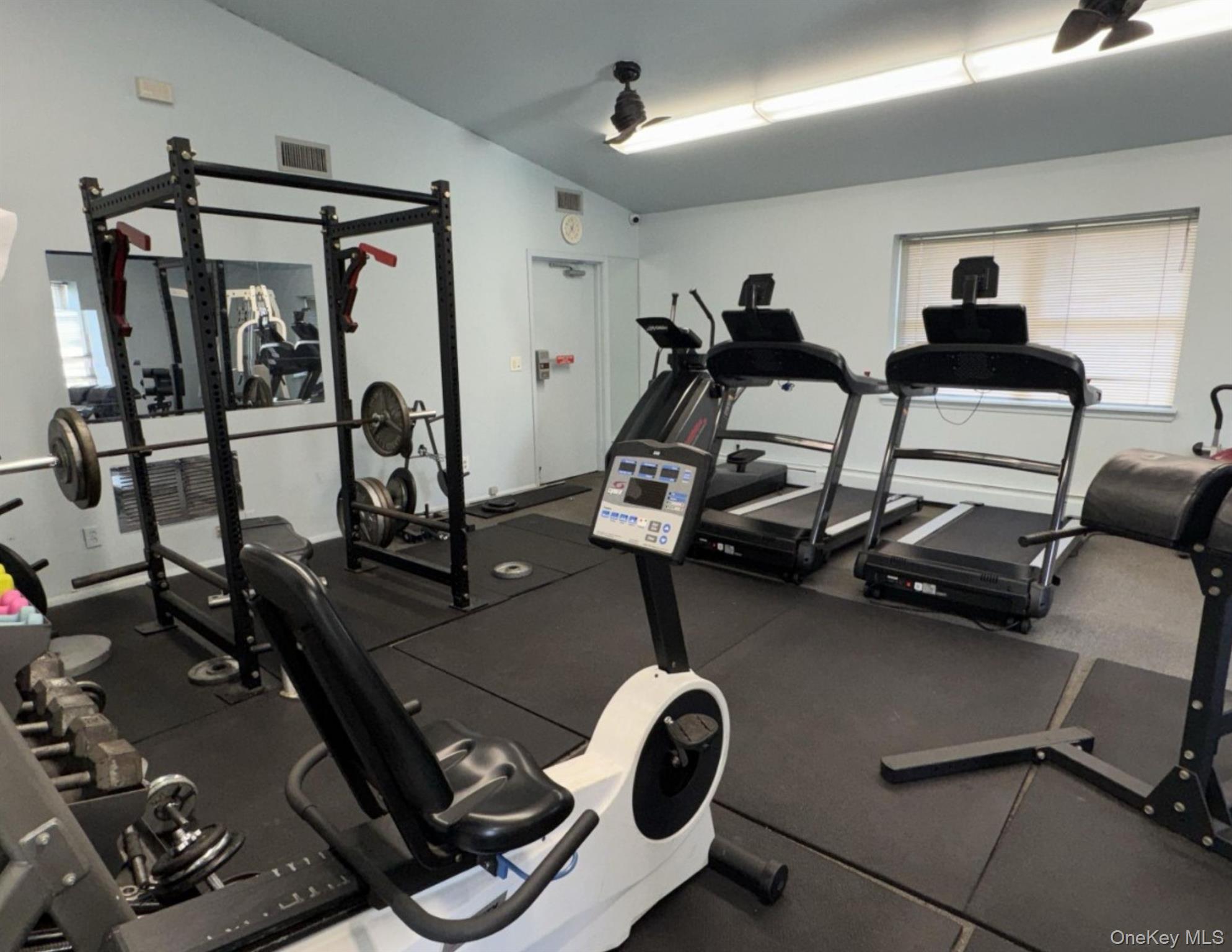 2453 D Union Boulevard, Unit 4A photo 13