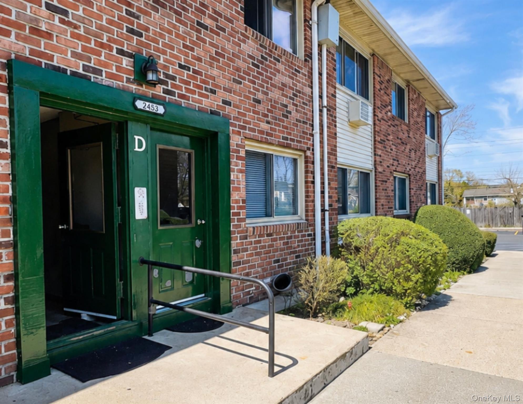 2453 D Union Boulevard, Unit 4A