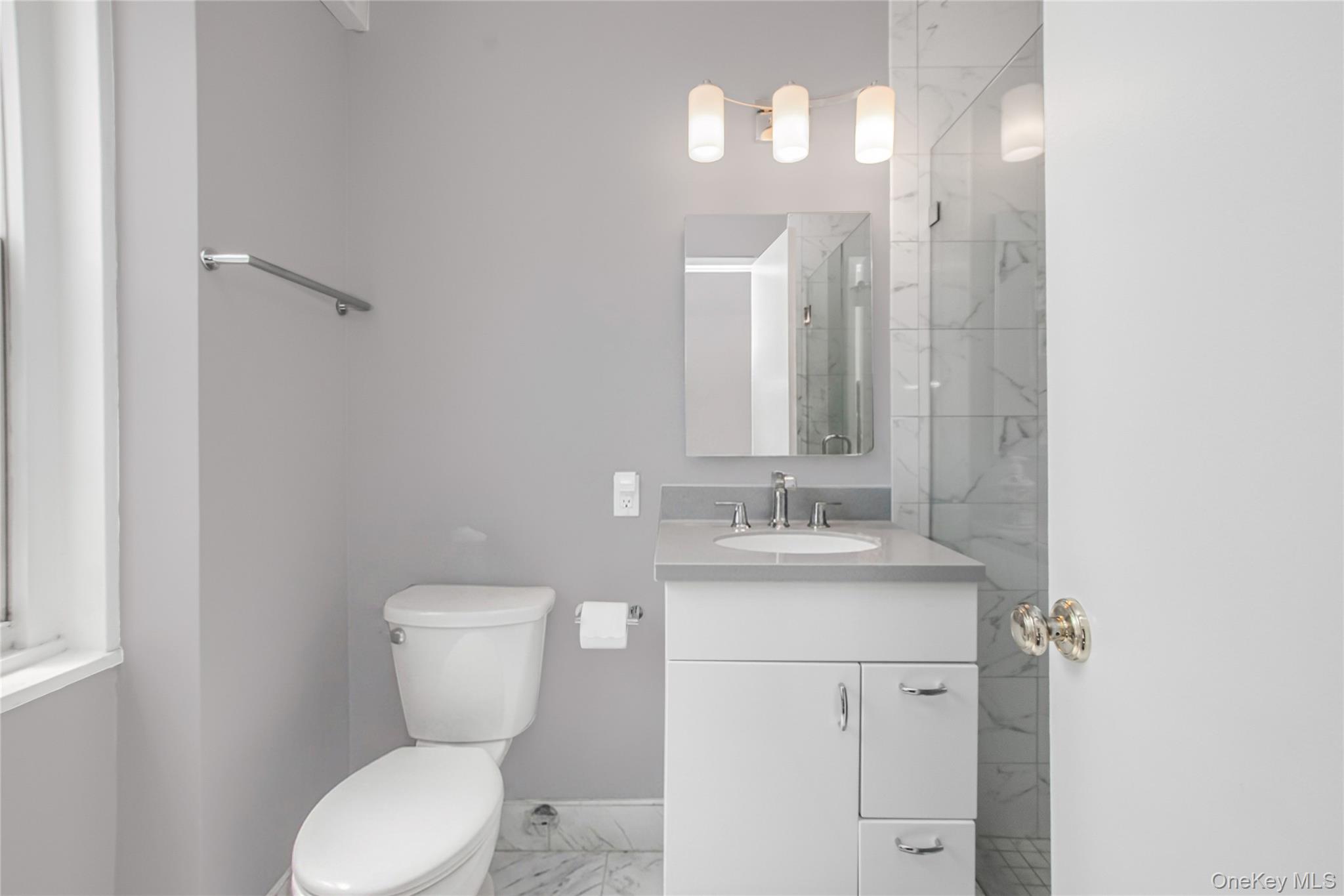 3333 Henry Hudson Parkway, Unit 2A photo 10