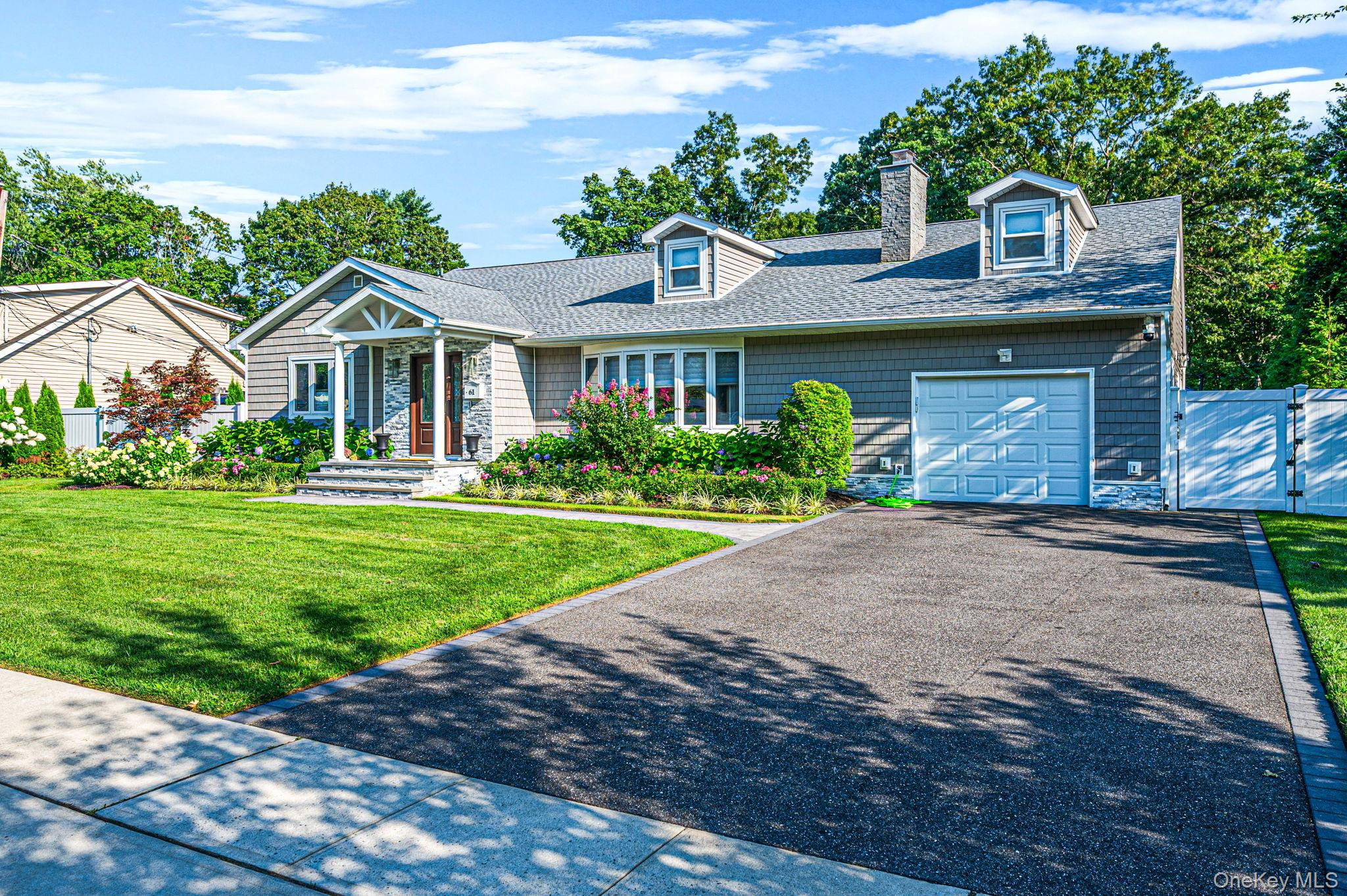 61 Lauren Avenue – For Sale photo 2